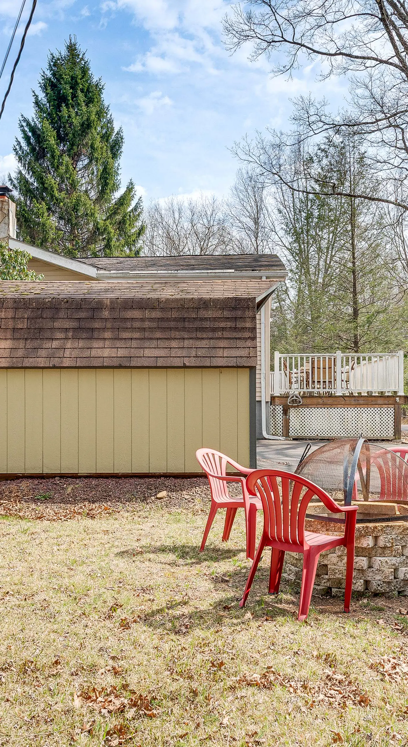 Fire Pit, Gas Grill: Pet-Friendly Blakeslee Home!