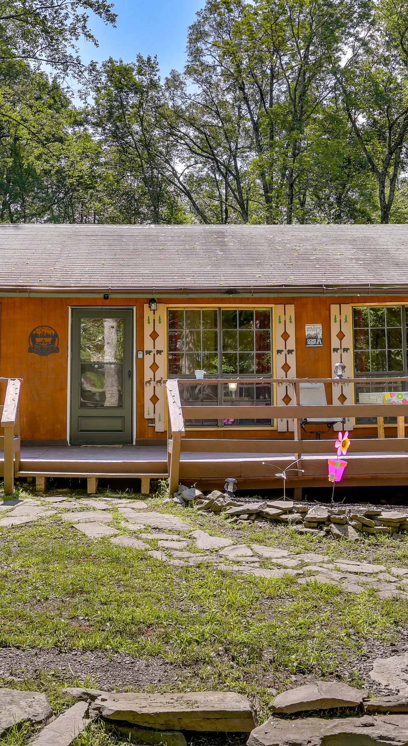 Pools & Ski Access: Lackawaxen Cottage w/ Deck!
