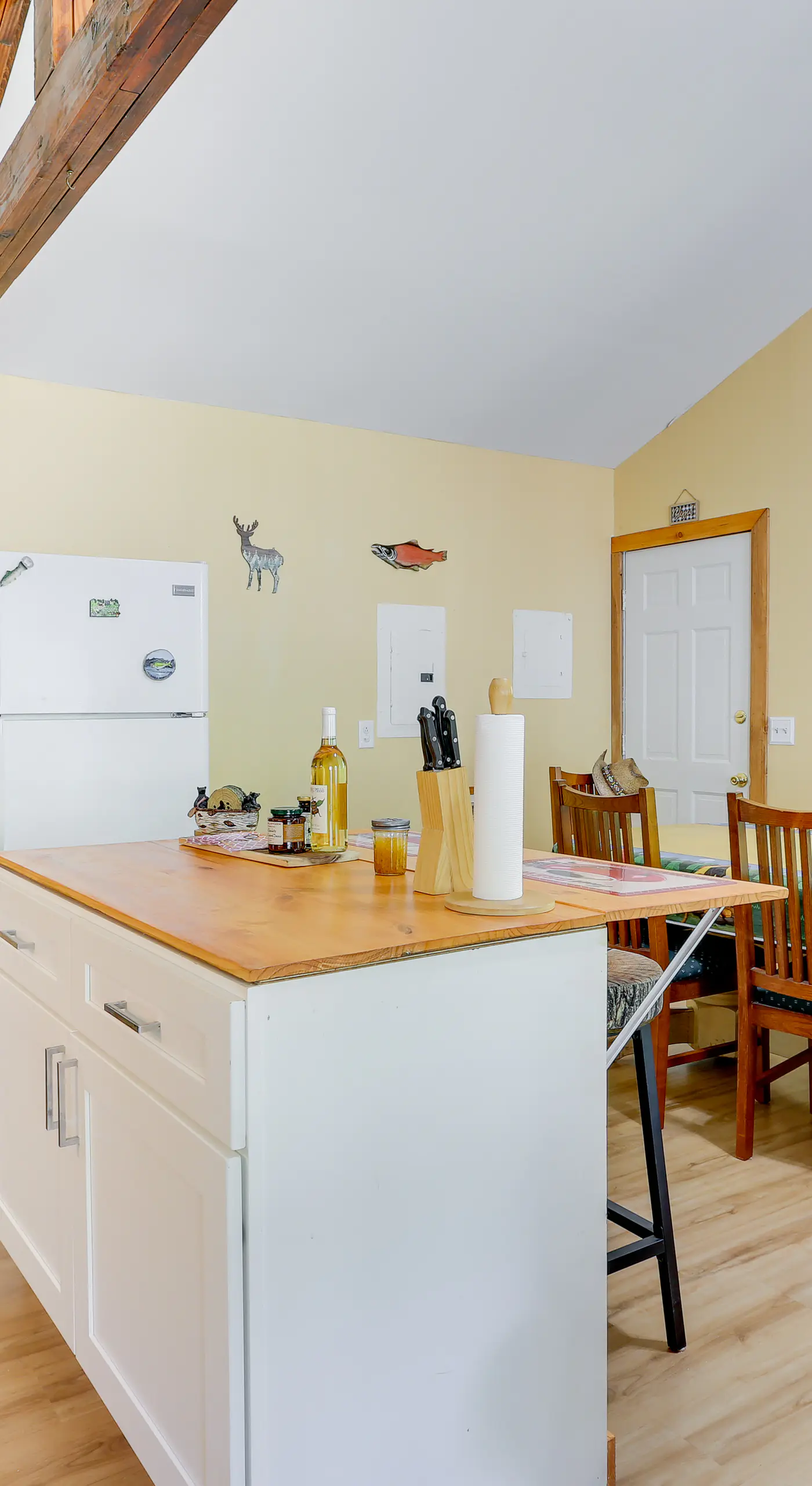 Pools & Ski Access: Lackawaxen Cottage w/ Deck!