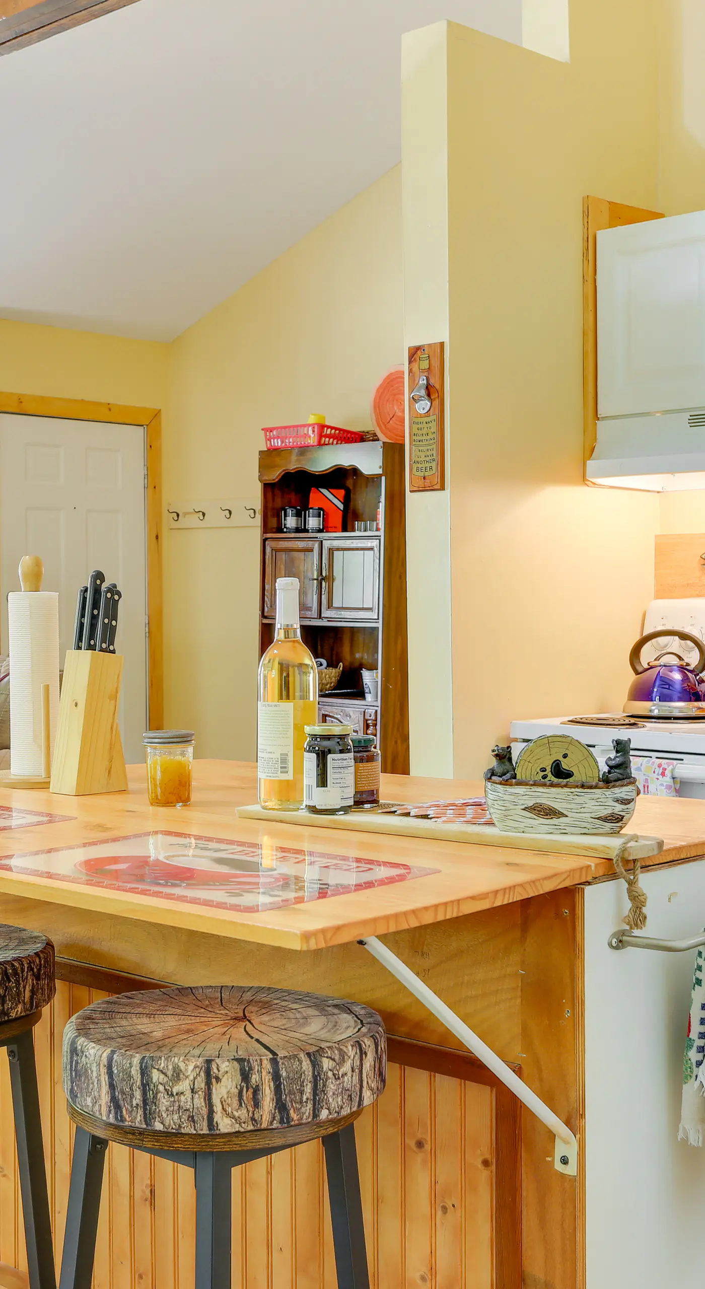 Pools & Ski Access: Lackawaxen Cottage w/ Deck!