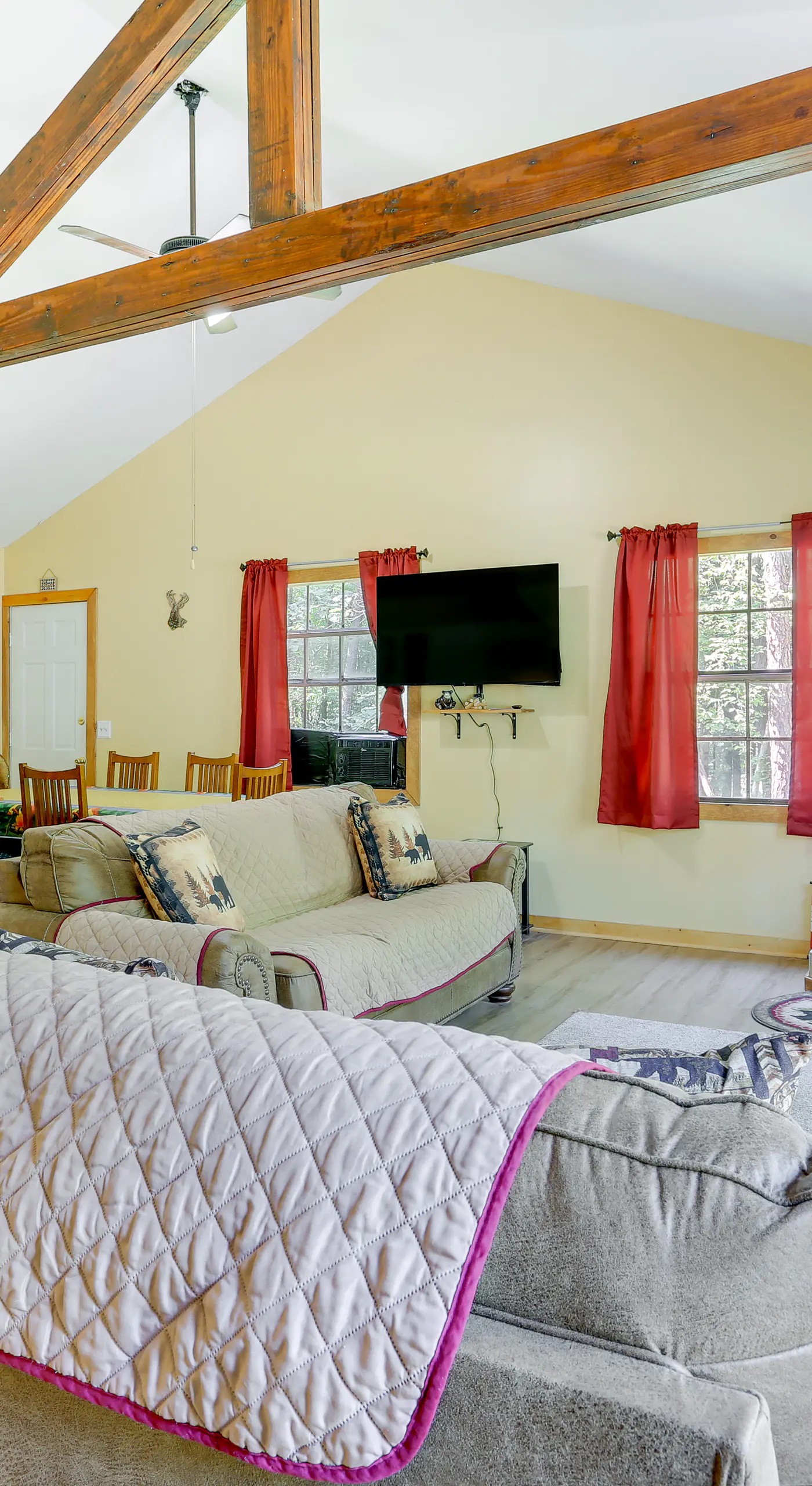 Pools & Ski Access: Lackawaxen Cottage w/ Deck!