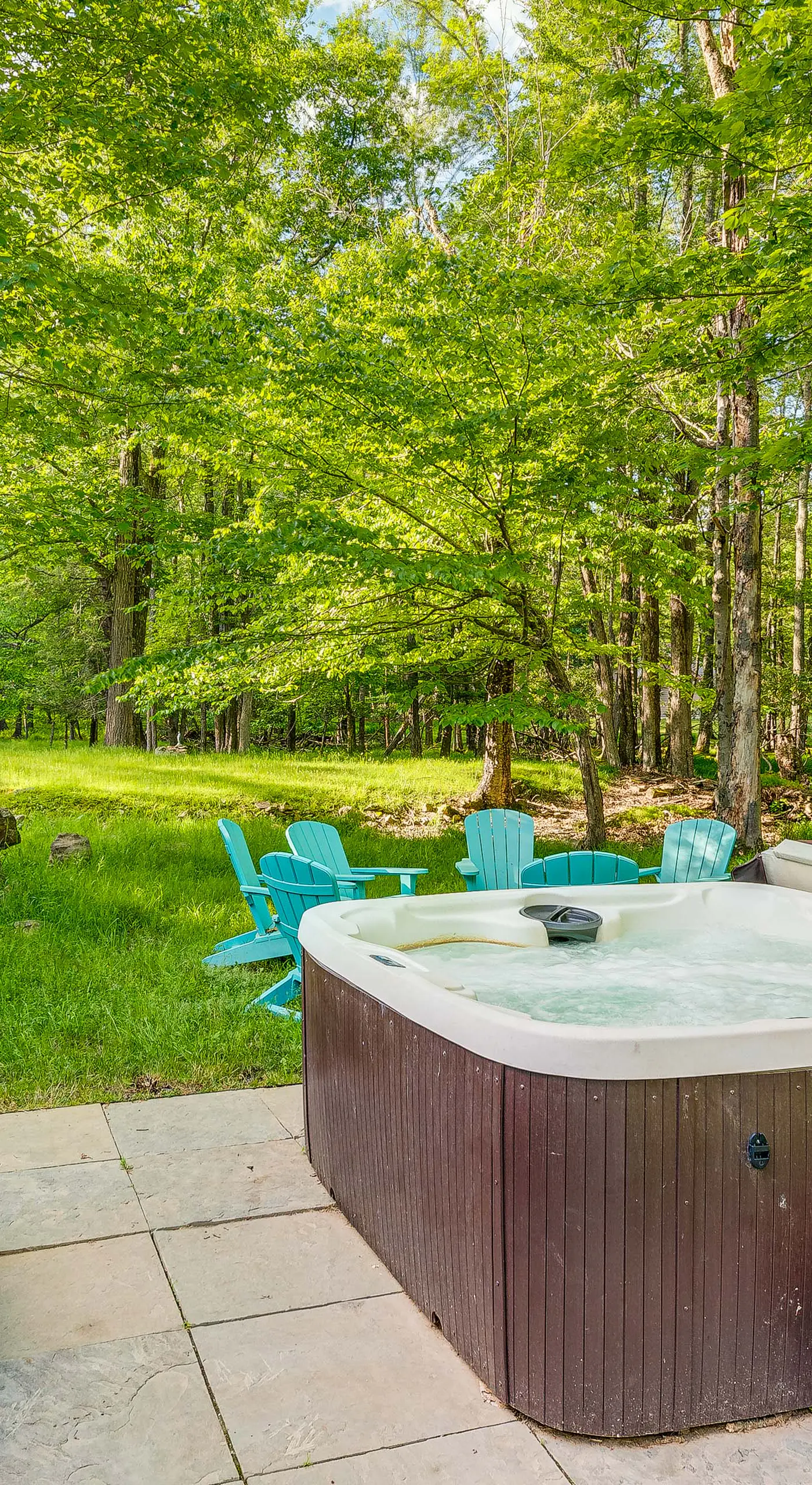 Private Hot Tub + Lake Access: Poconos Escape!