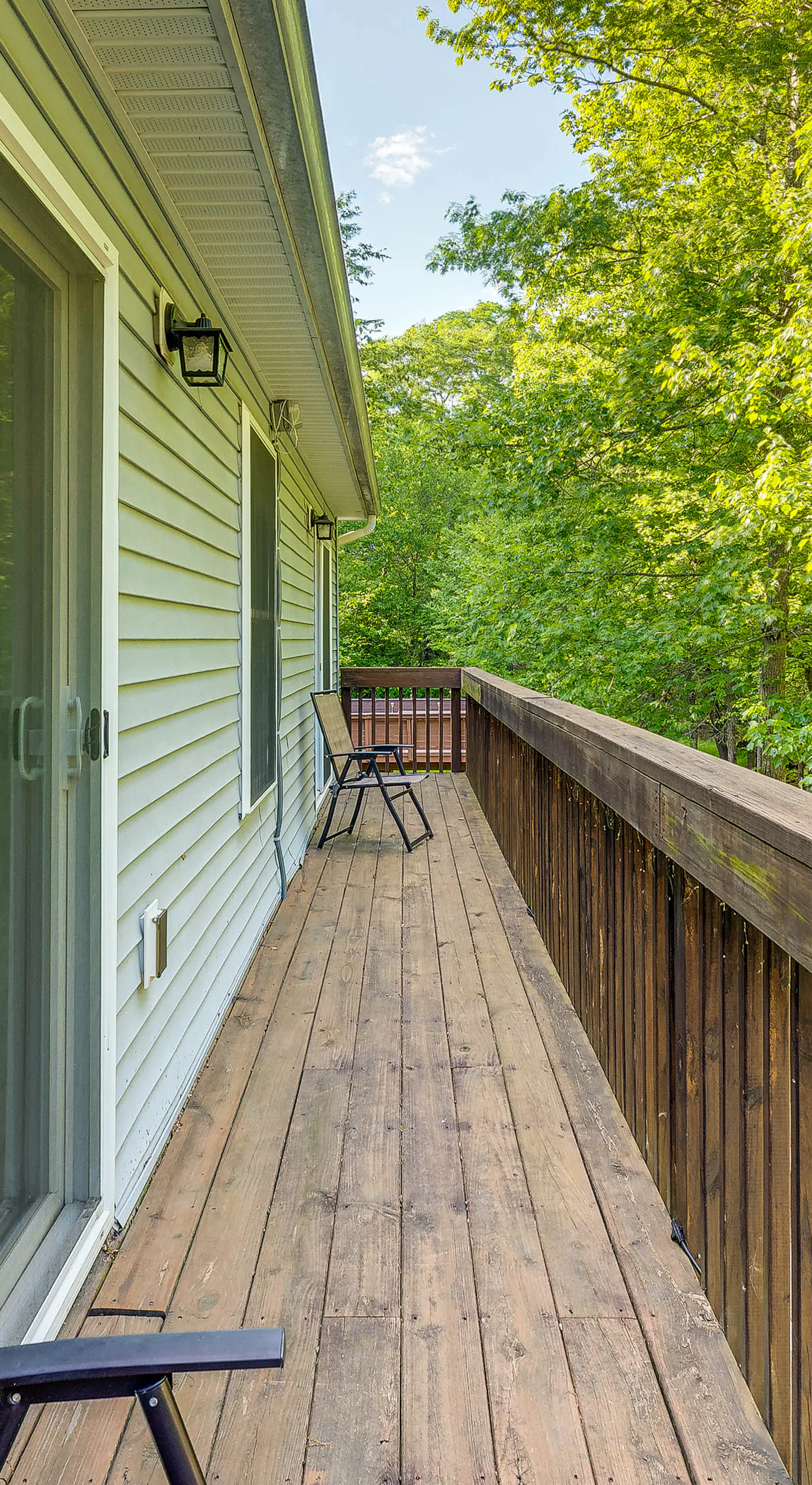 Private Hot Tub + Lake Access: Poconos Escape!
