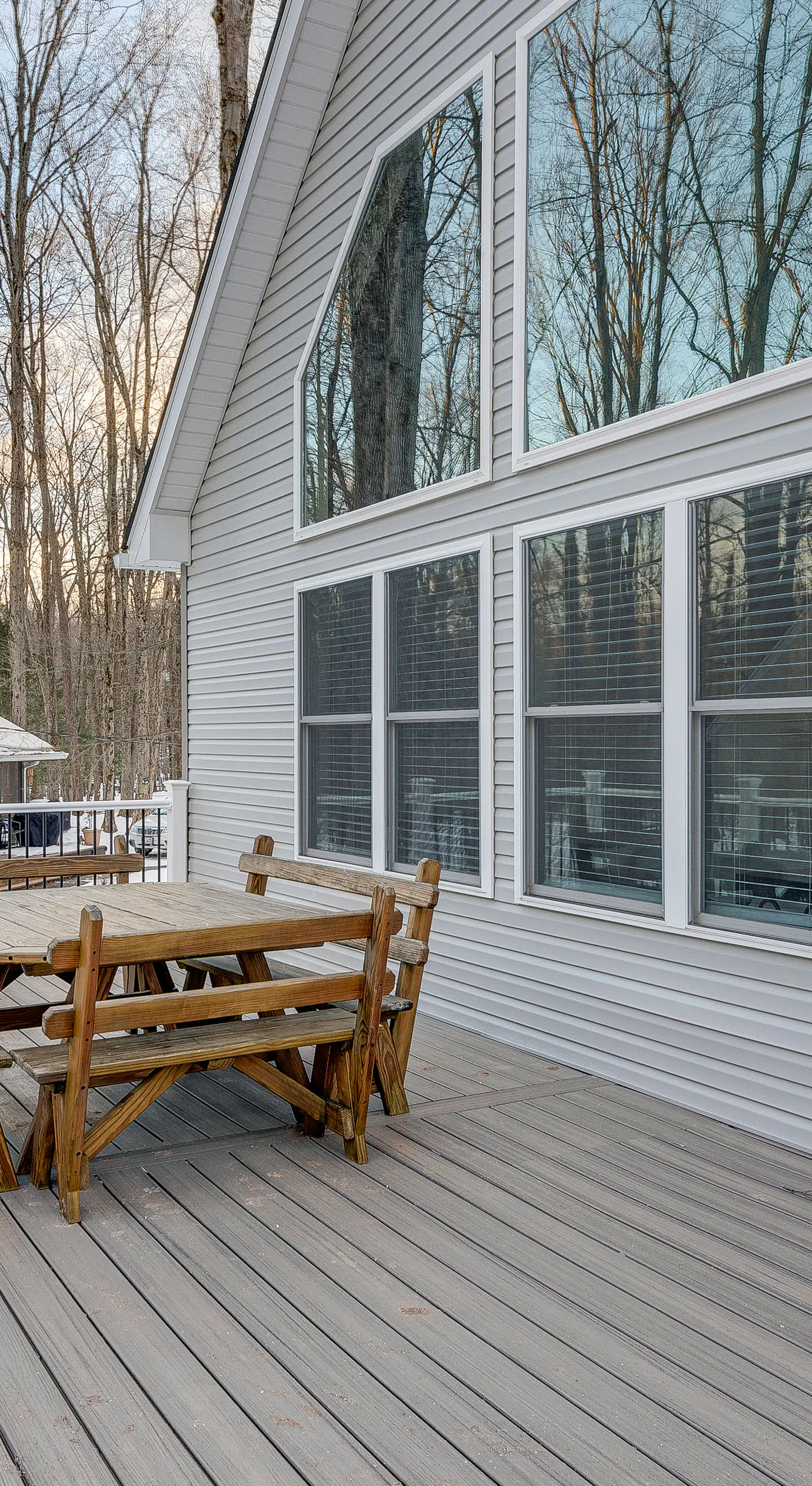 Hike & Ski: Pocono Lake Home w/ Community Perks!