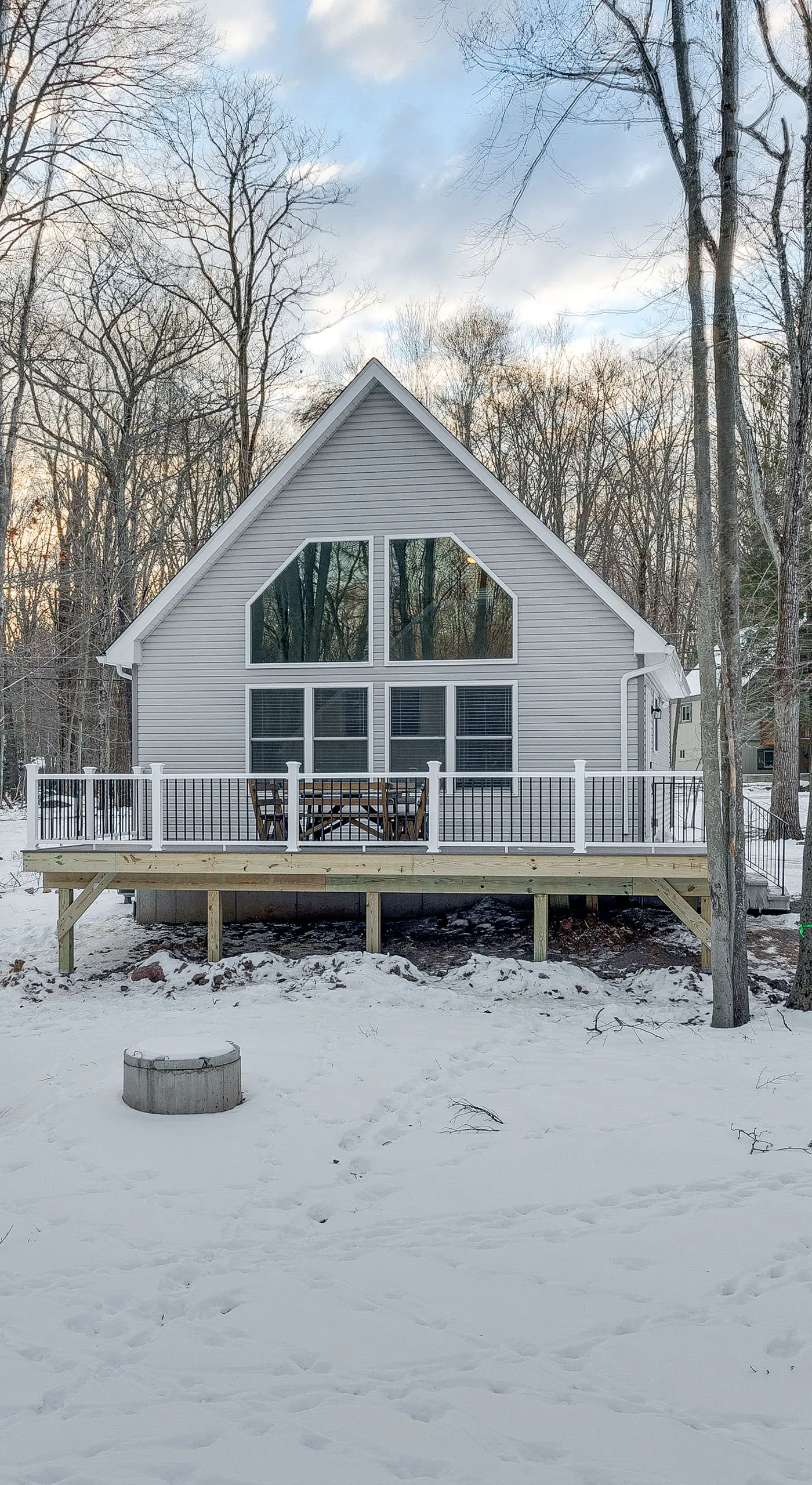 Hike & Ski: Pocono Lake Home w/ Community Perks!