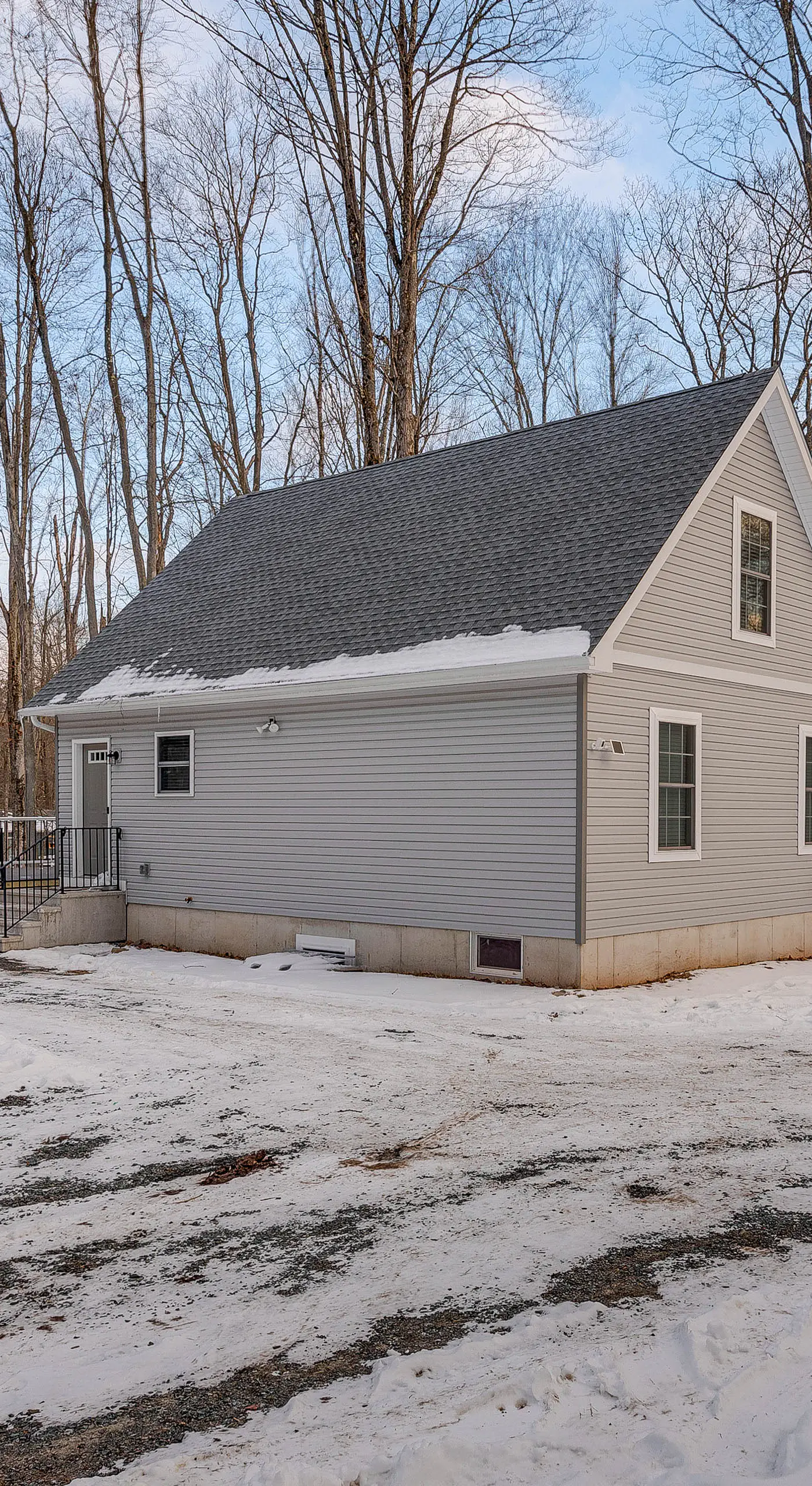 Hike & Ski: Pocono Lake Home w/ Community Perks!