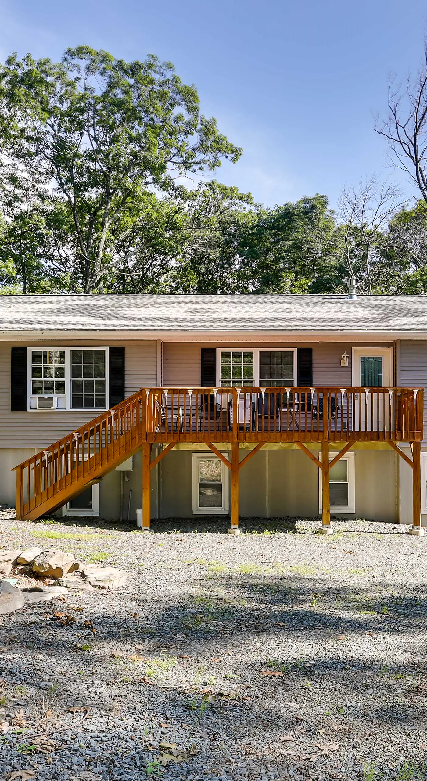 Walk to Lake Wallenpaupack: Poconos Vacation Home