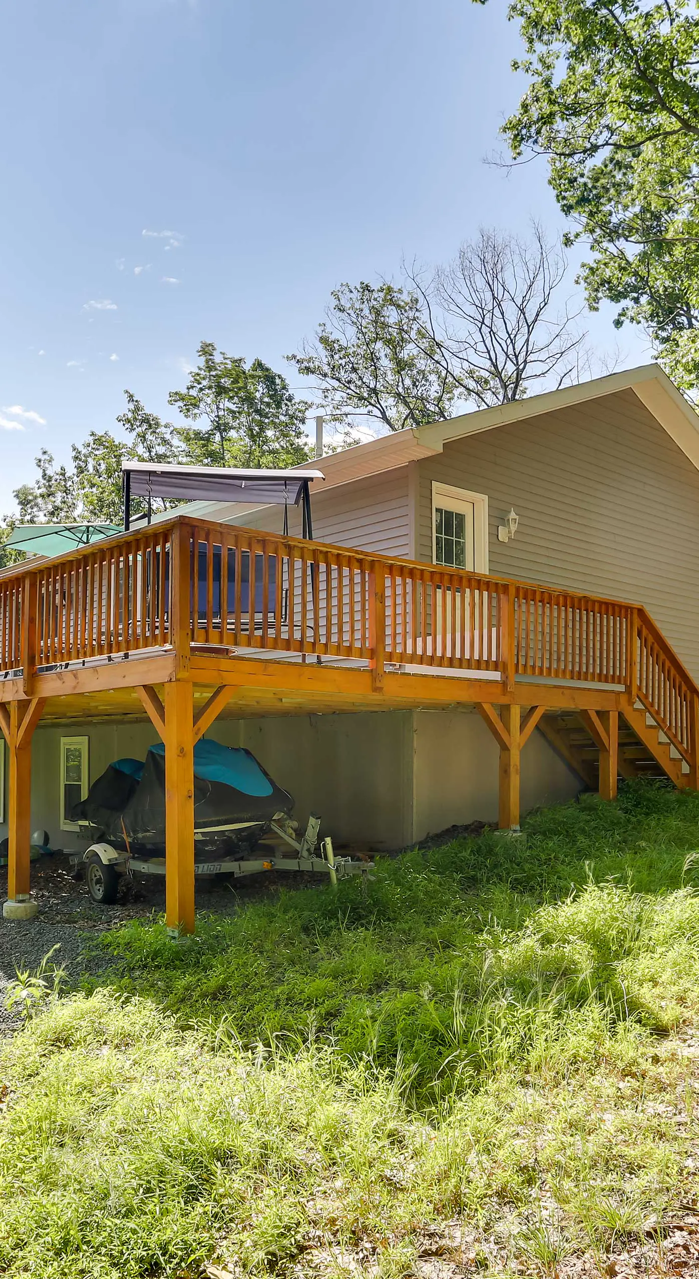Walk to Lake Wallenpaupack: Poconos Vacation Home
