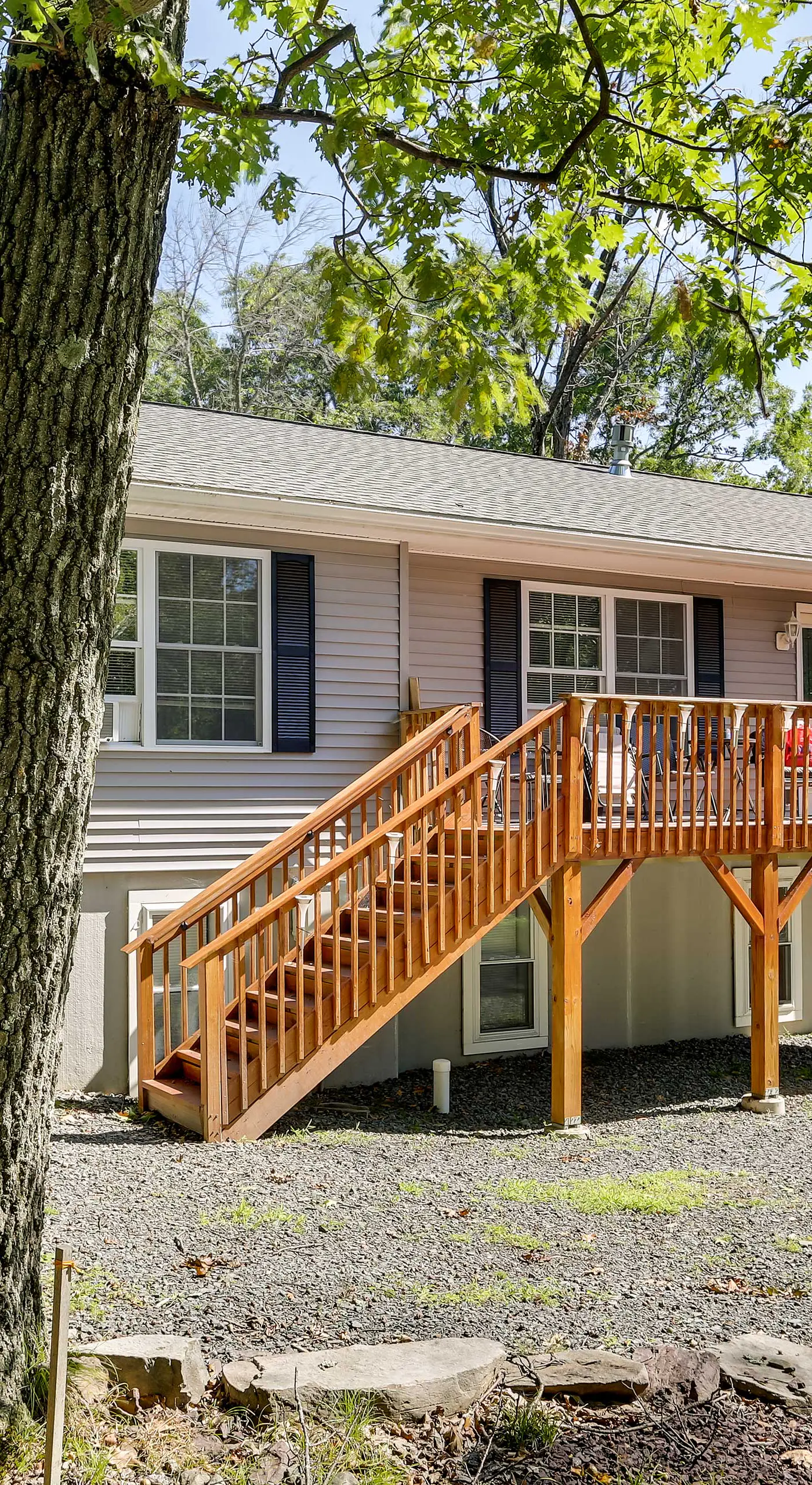 Walk to Lake Wallenpaupack: Poconos Vacation Home