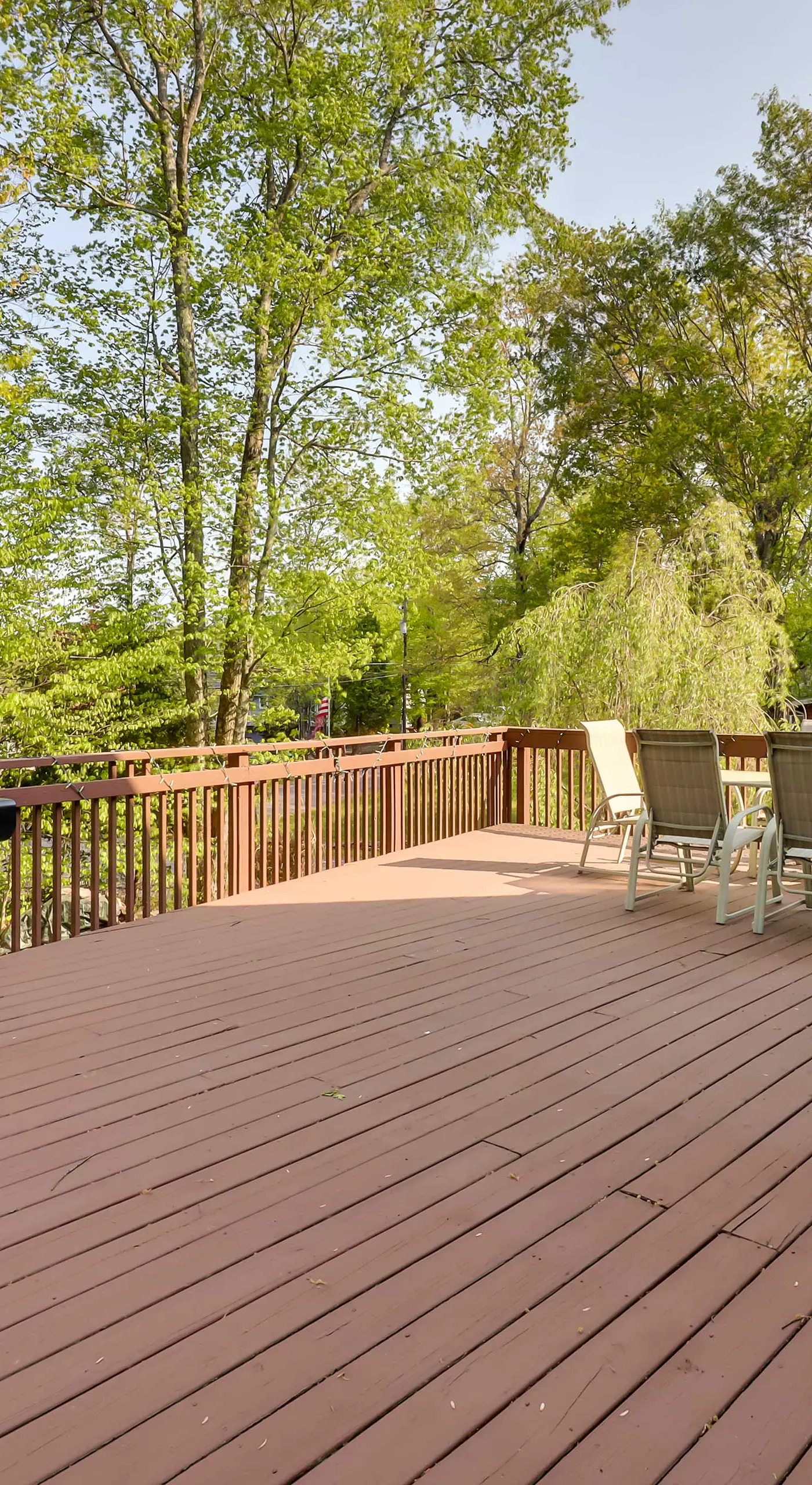 Huge Deck: Stunning Pocono Lake Vacation Rental!