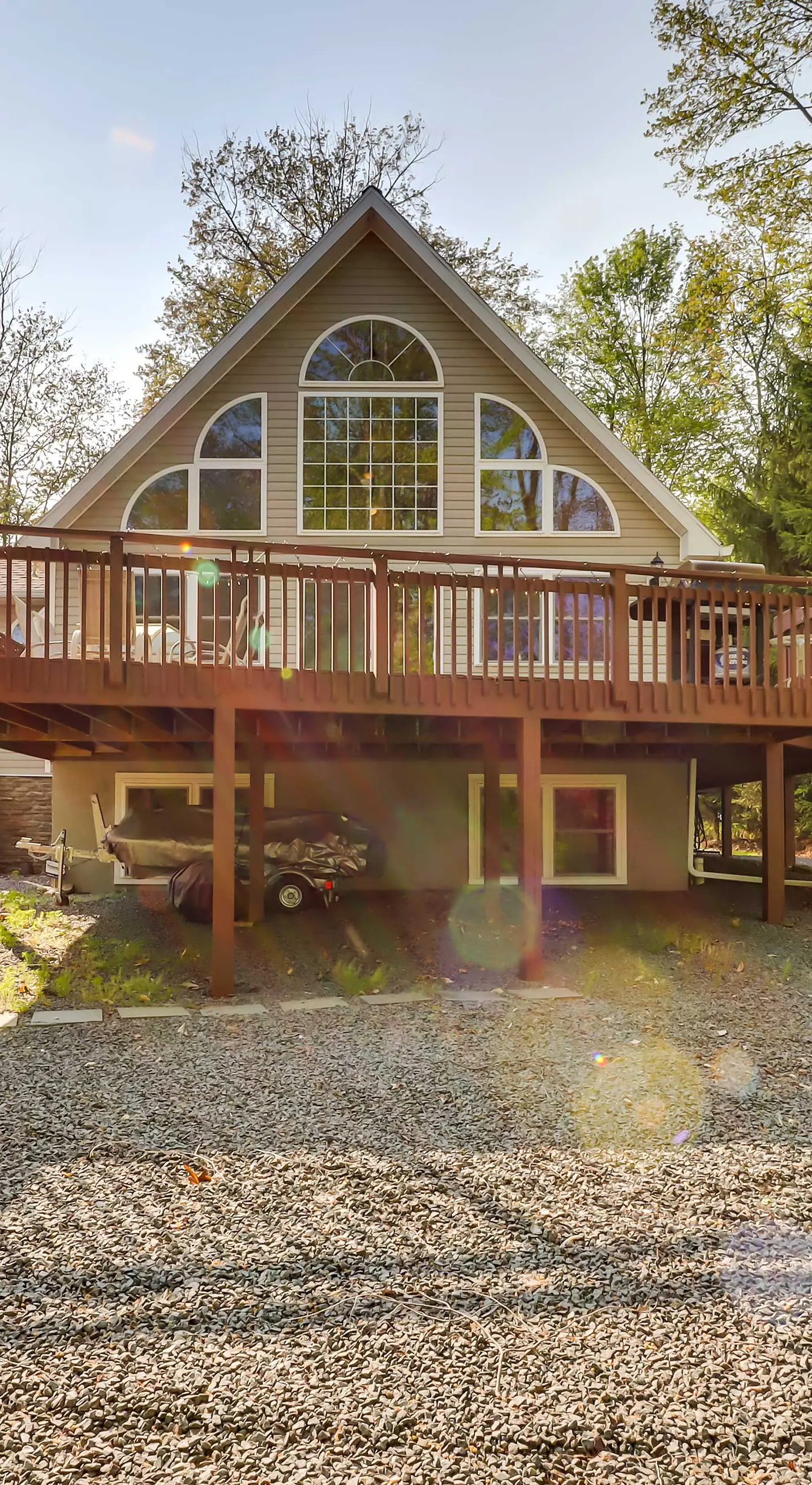 Huge Deck: Stunning Pocono Lake Vacation Rental!