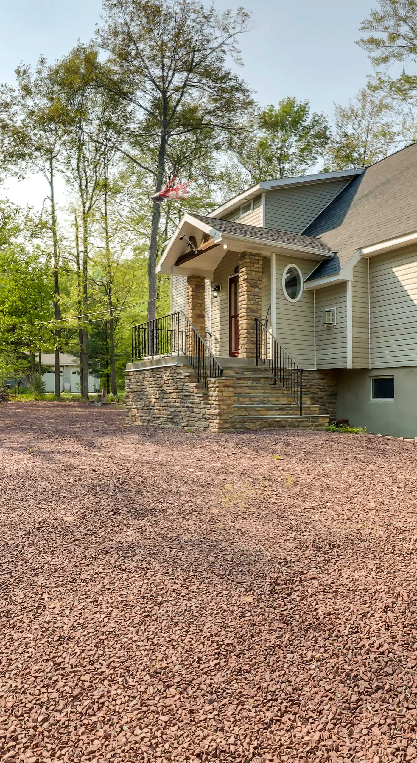 Huge Deck: Stunning Pocono Lake Vacation Rental!