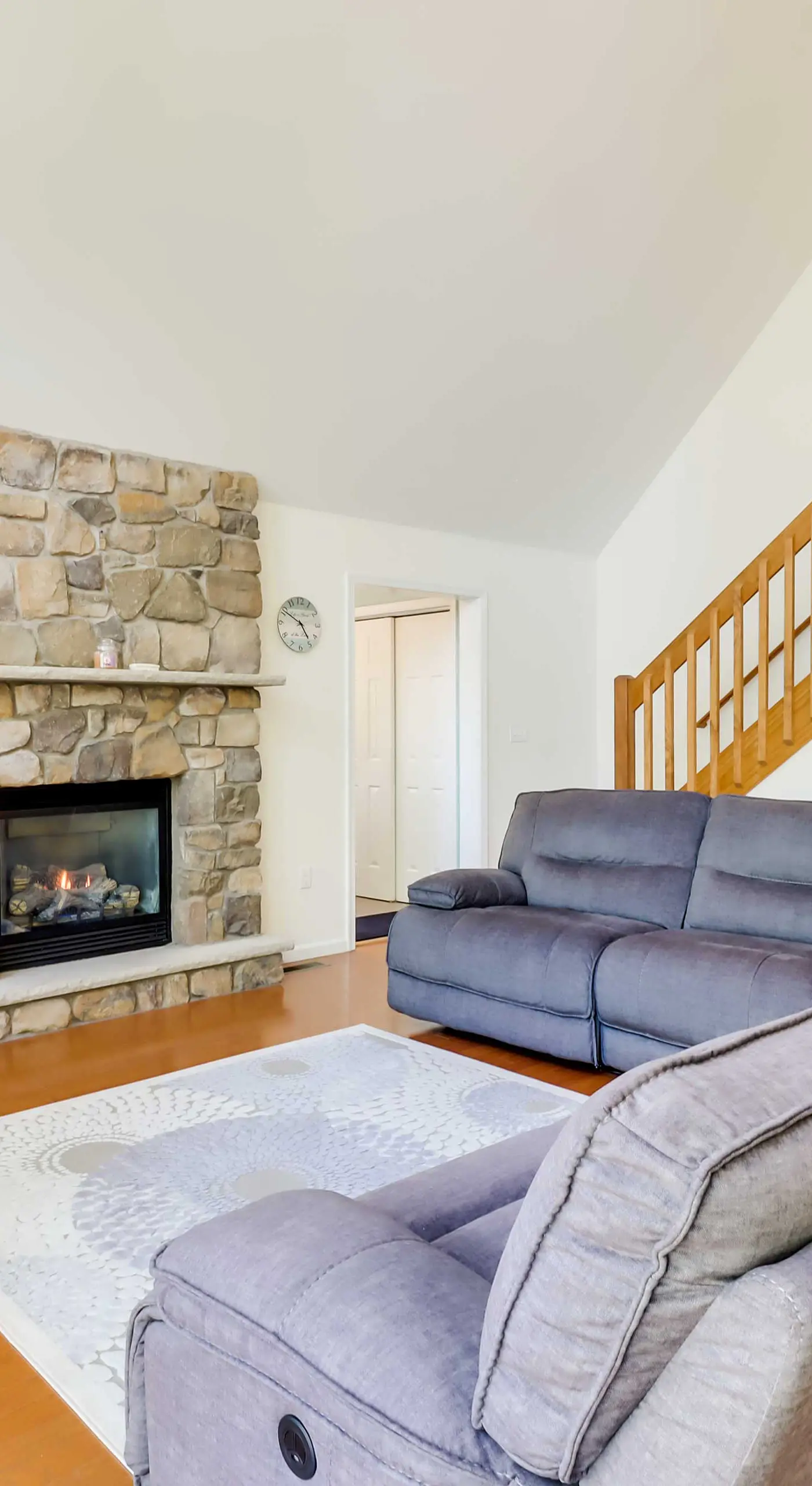 Huge Deck: Stunning Pocono Lake Vacation Rental!