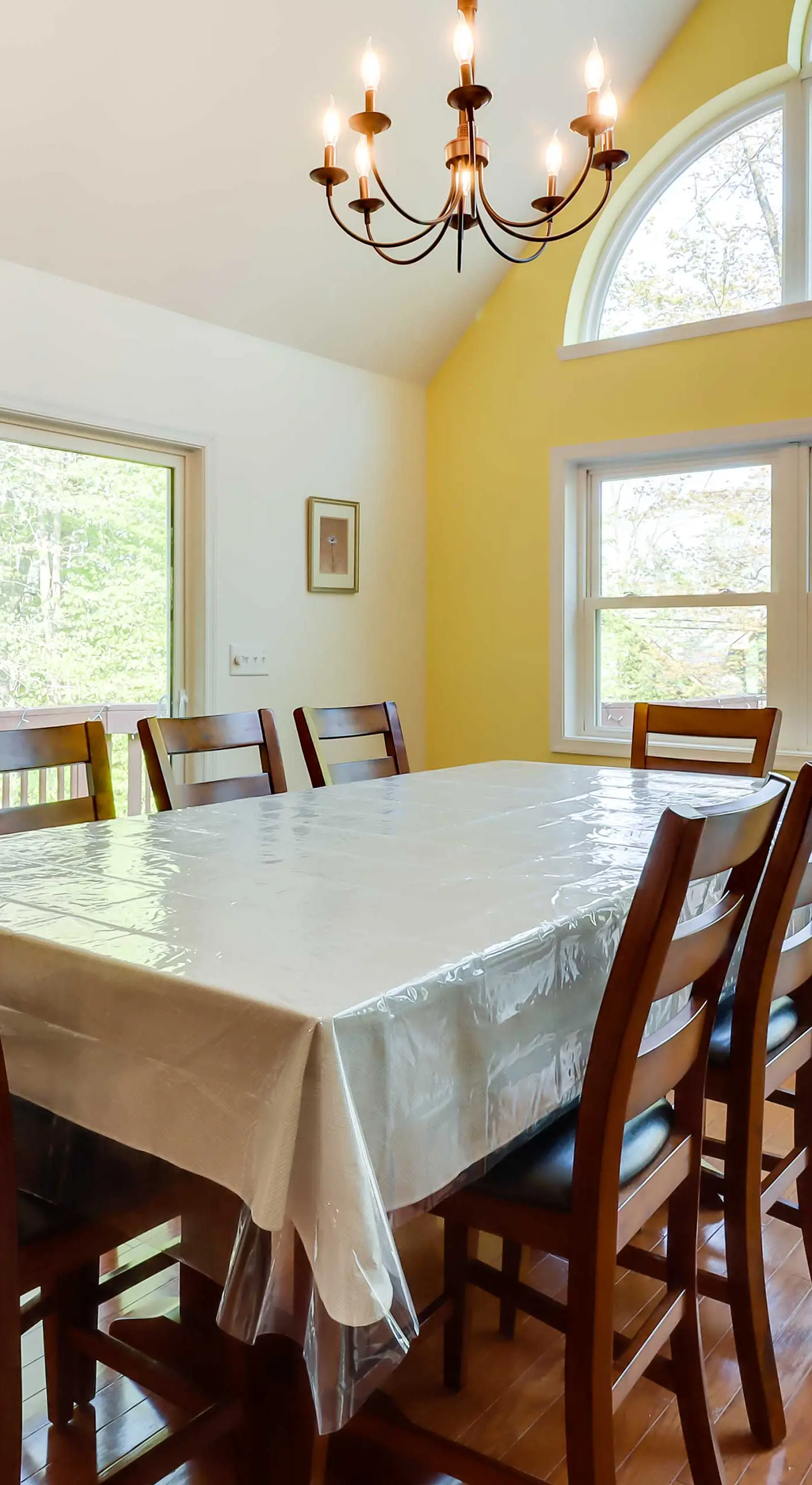 Huge Deck: Stunning Pocono Lake Vacation Rental!