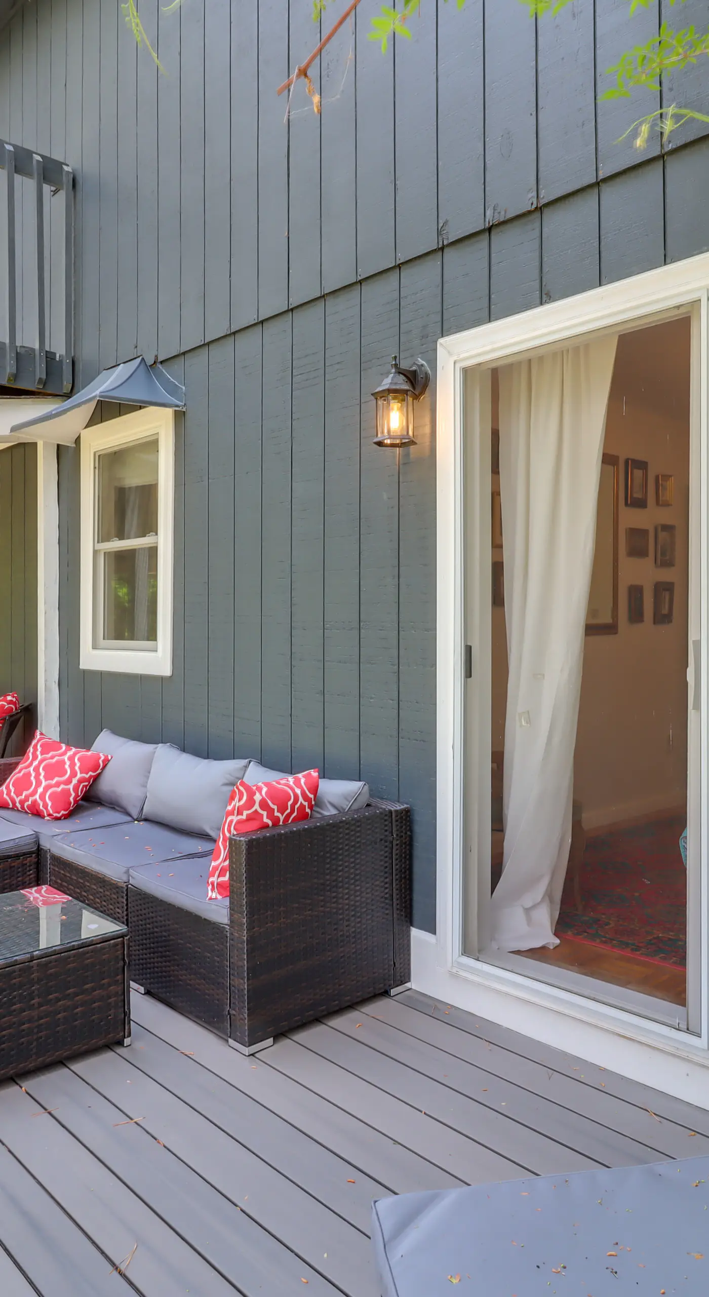 Fire Pit, Kayaks & Hammocks: Long Pond Home!