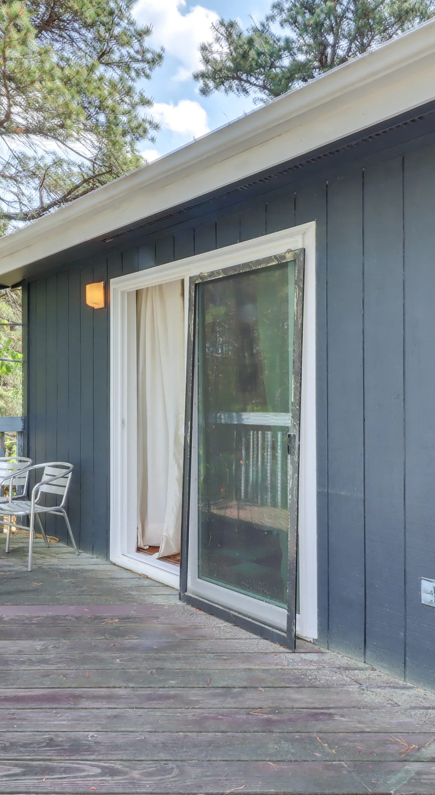 Fire Pit, Kayaks & Hammocks: Long Pond Home!