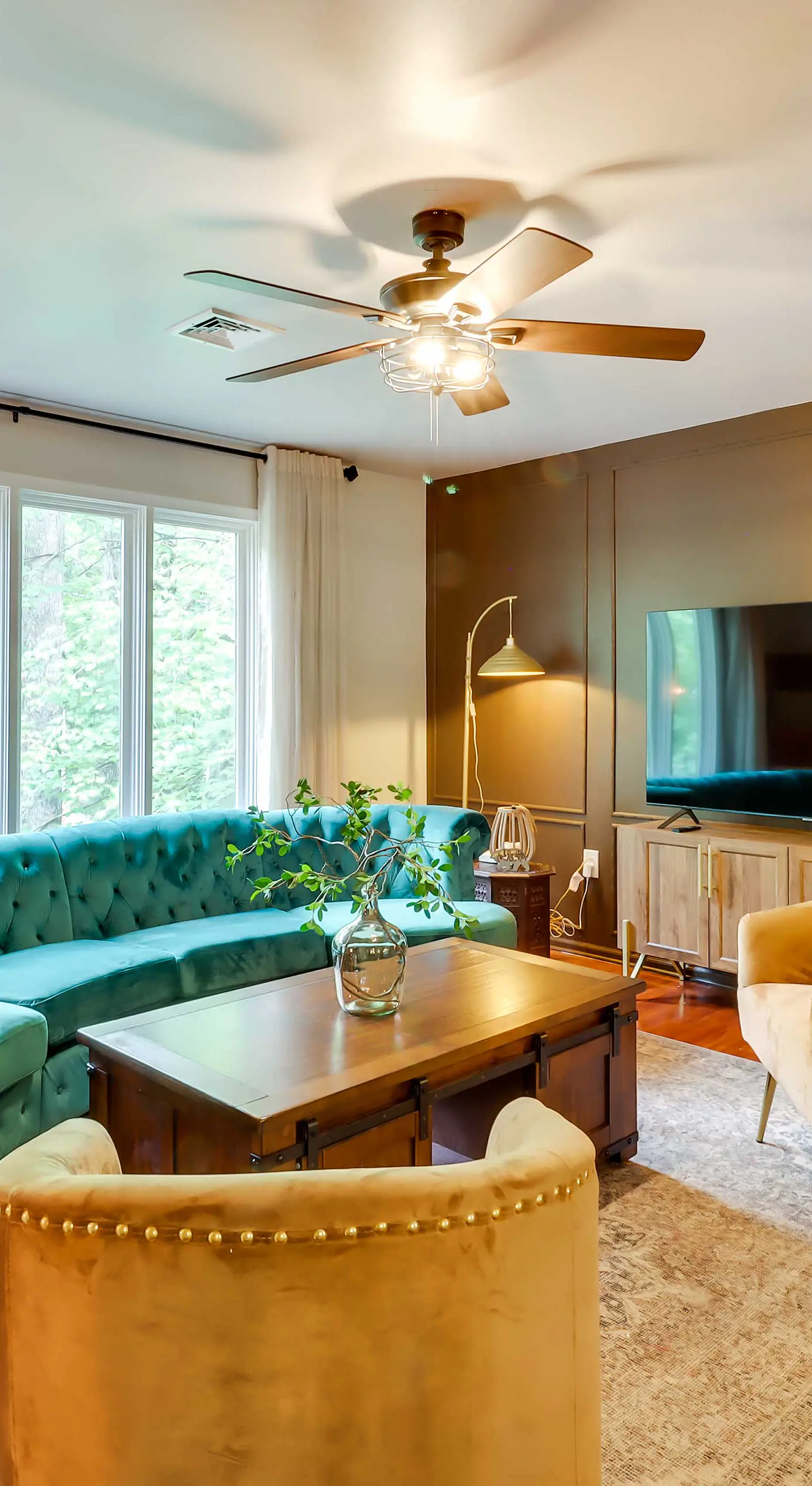 Poconos Summer Escape: Pool Access & Hot Tub!