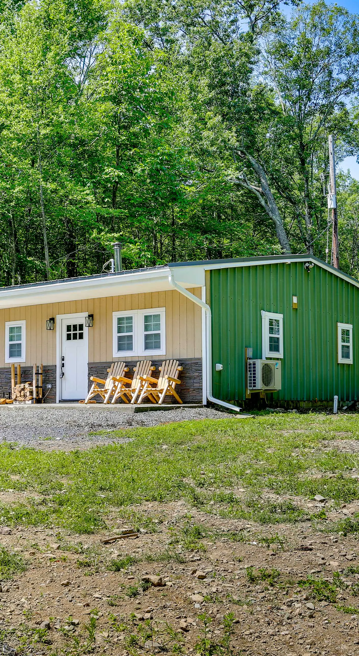Secluded Poconos Cabin: 75 Acres & Fire Pit!
