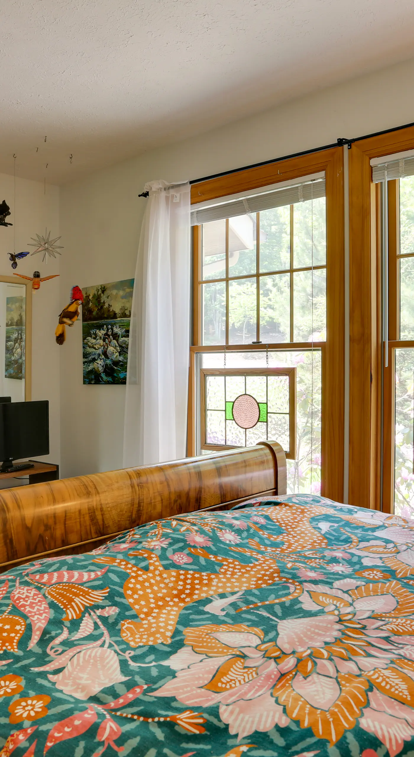 < 1 Mi to Camelback Resort: Home w/ Pool Table!