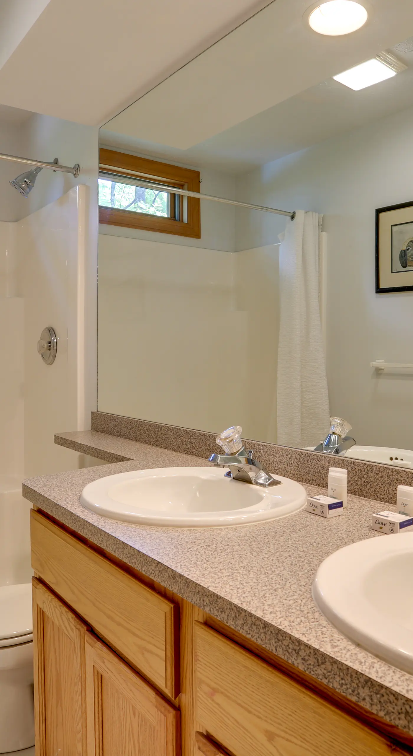 < 1 Mi to Camelback Resort: Home w/ Pool Table!