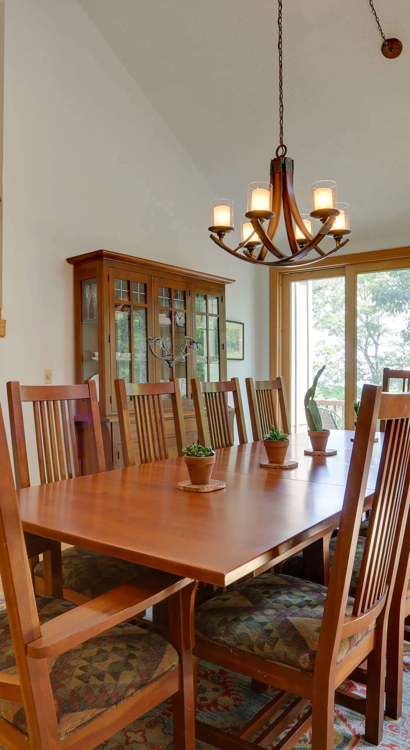 < 1 Mi to Camelback Resort: Home w/ Pool Table!
