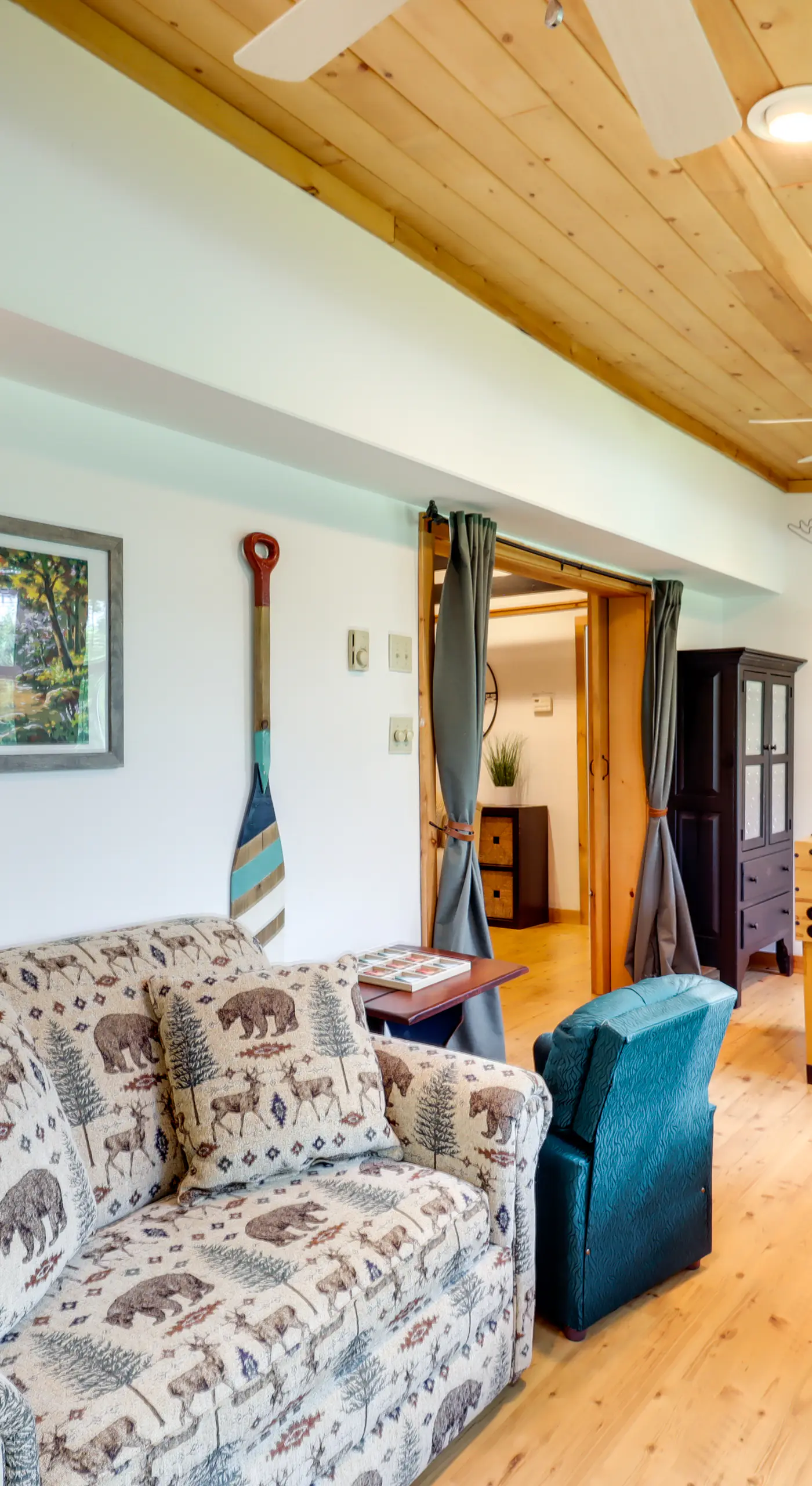 Walk to Beaches: Tree-Lined Pocono Lake Retreat!