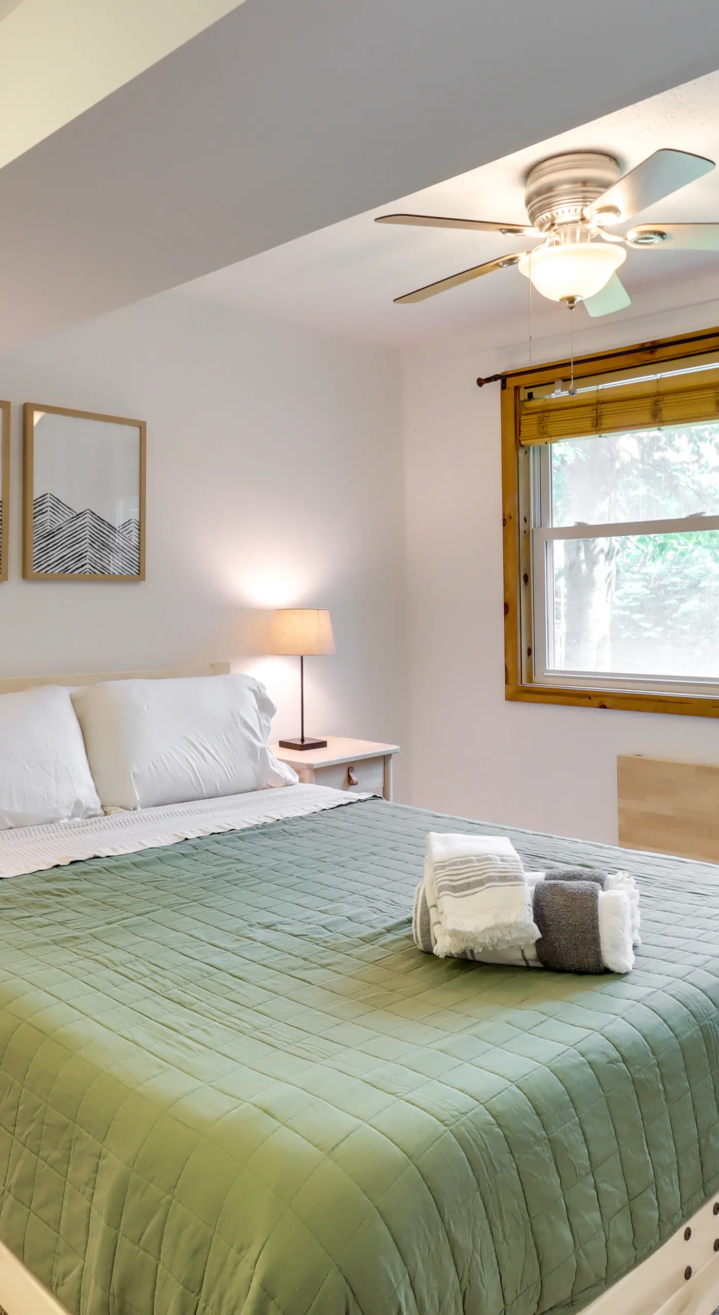 Walk to Beaches: Tree-Lined Pocono Lake Retreat!