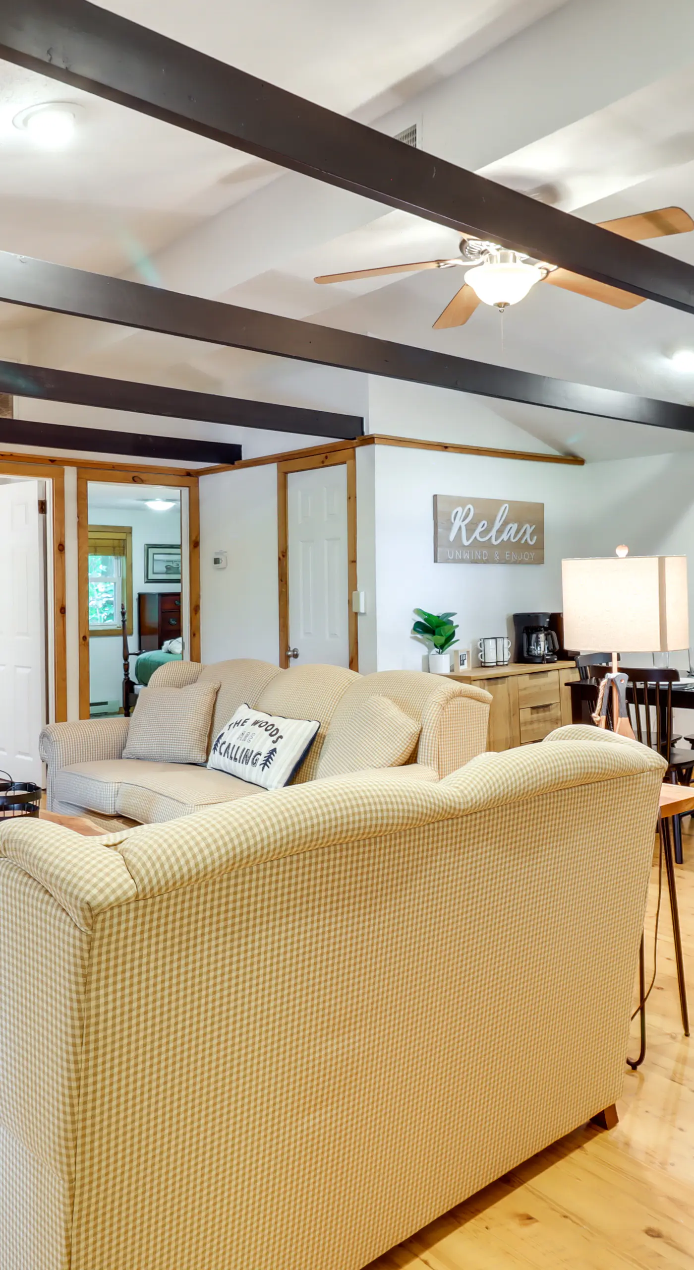 Walk to Beaches: Tree-Lined Pocono Lake Retreat!