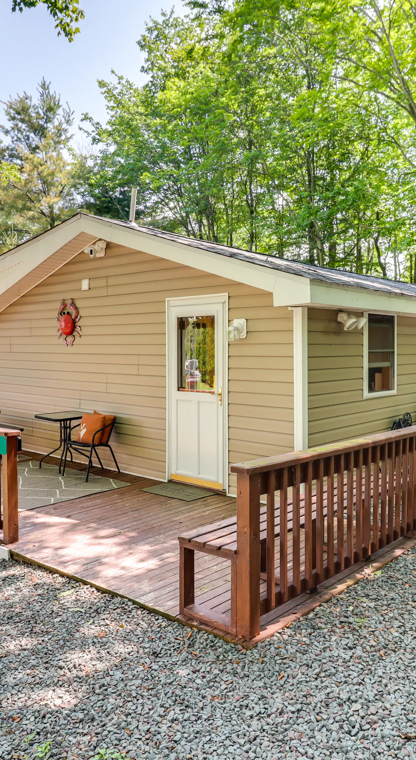 Walk to Beaches: Tree-Lined Pocono Lake Retreat!