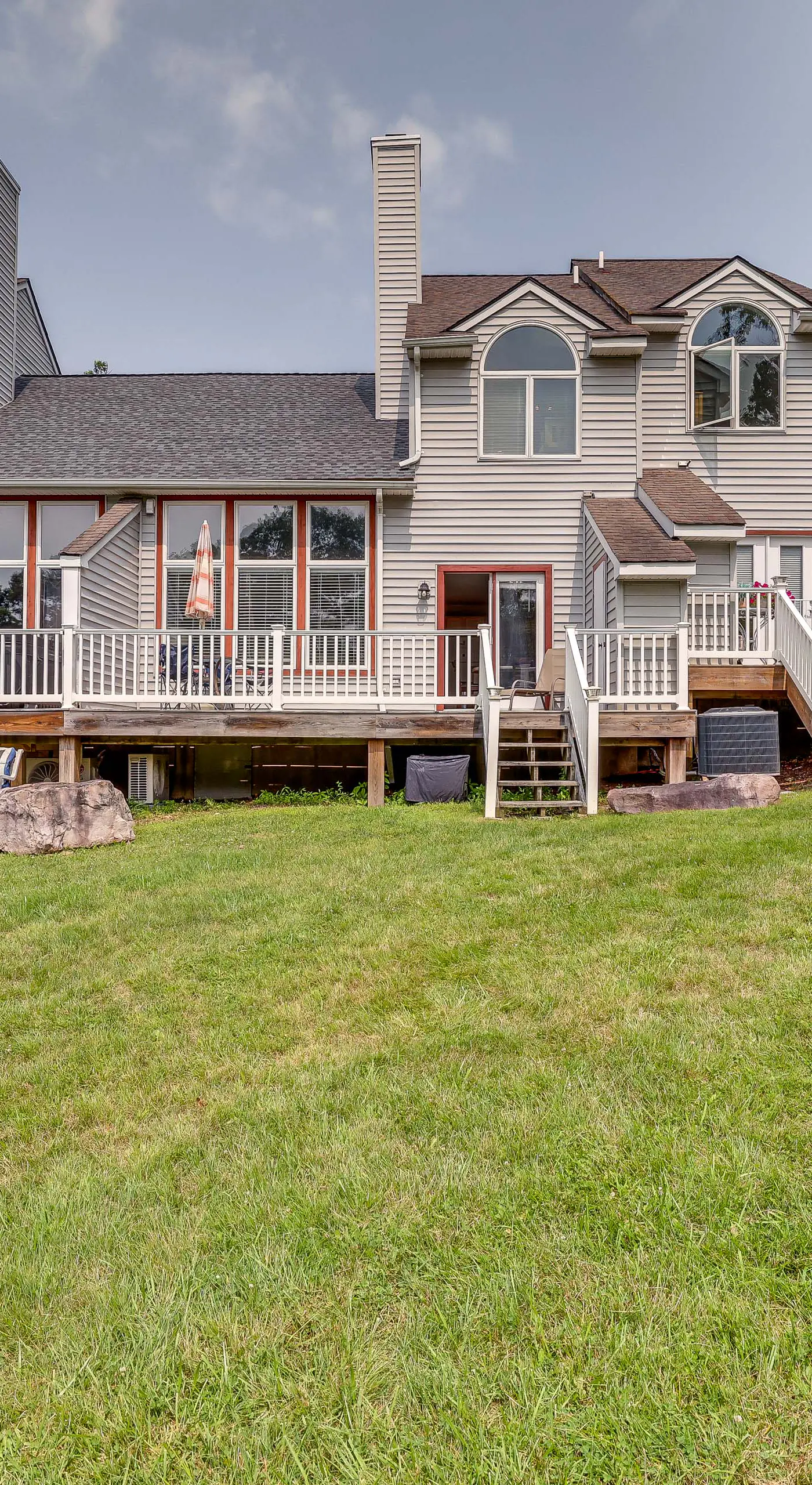 Near Big Boulder Mtn! Home w/ Fireplace & Games
