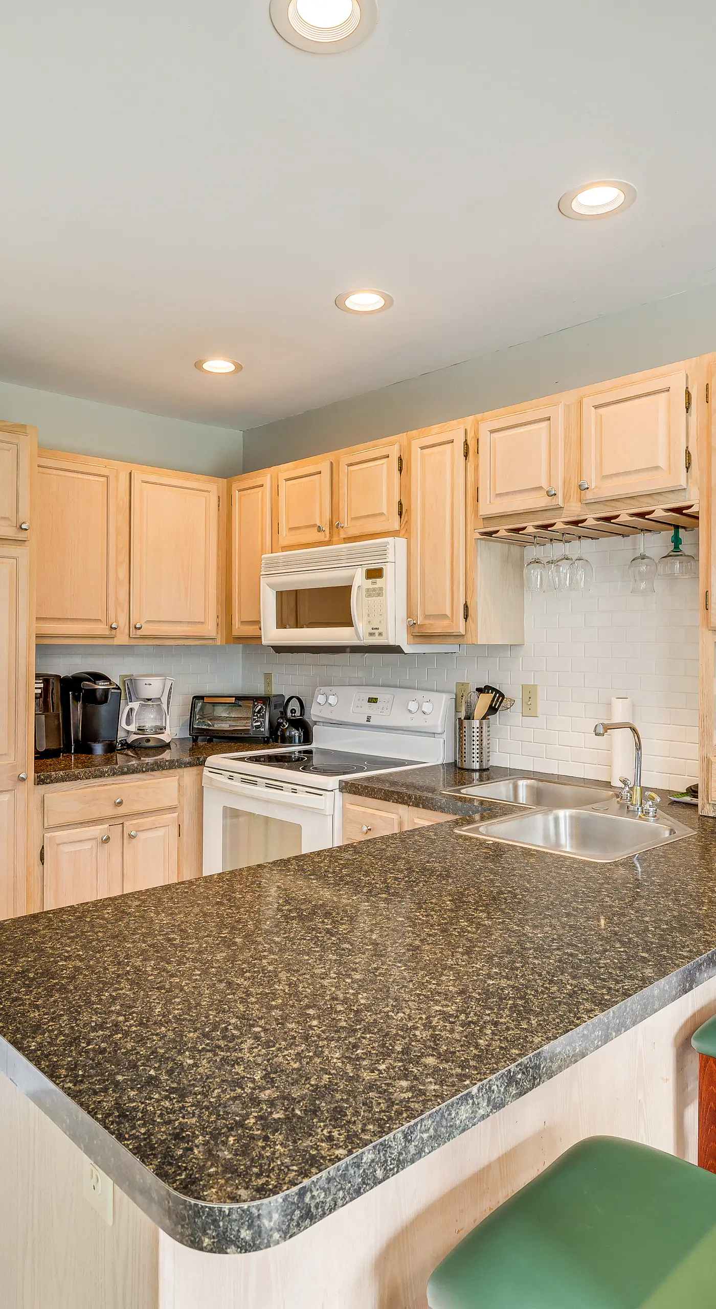 Near Big Boulder Mtn! Home w/ Fireplace & Games