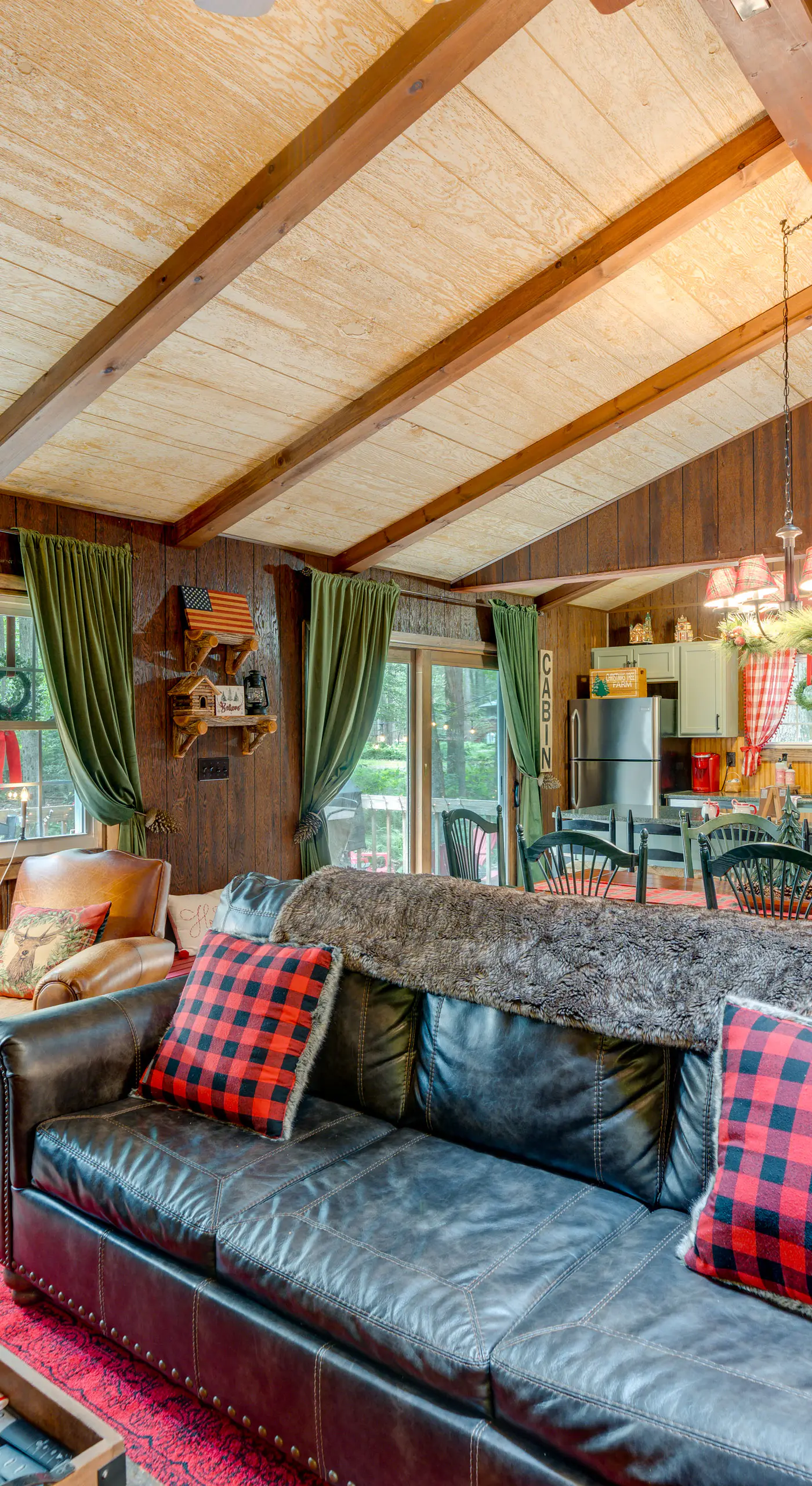 1 Mi to Gouldsboro State Park: Cabin w/ Deck!