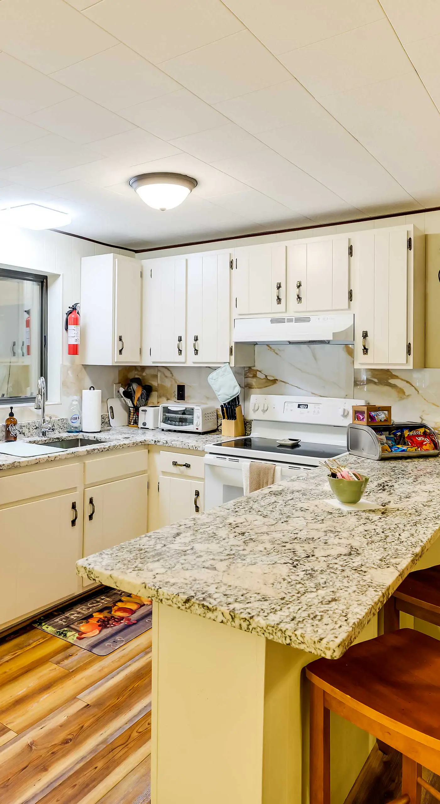 Hike, Swim, Ski & More: Home in Arrowhead Lakes!