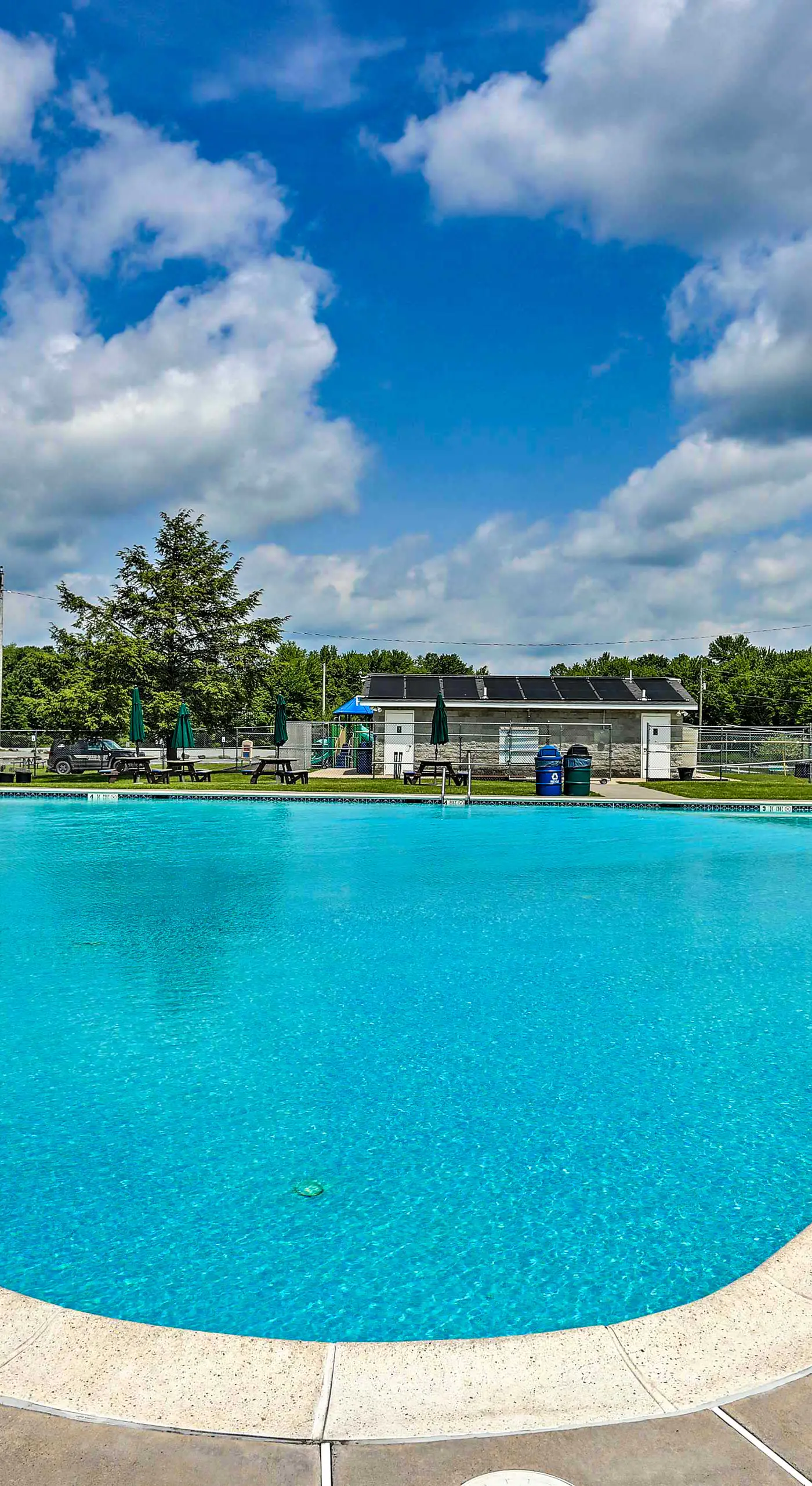 Hike, Swim, Ski & More: Home in Arrowhead Lakes!