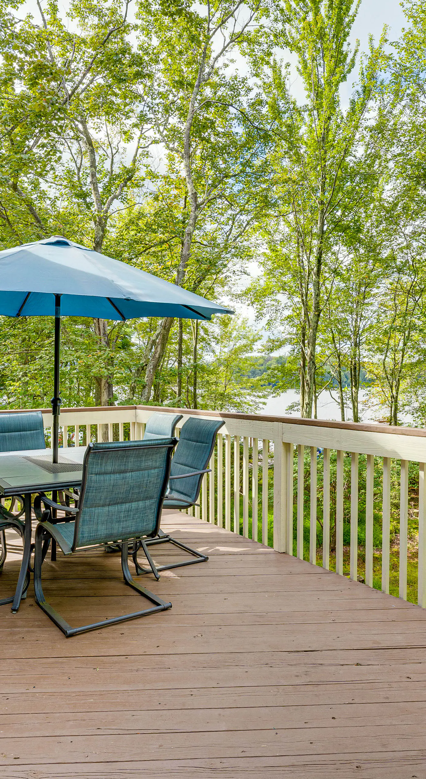 Lakefront Poconos Family Home w/ Pool Access