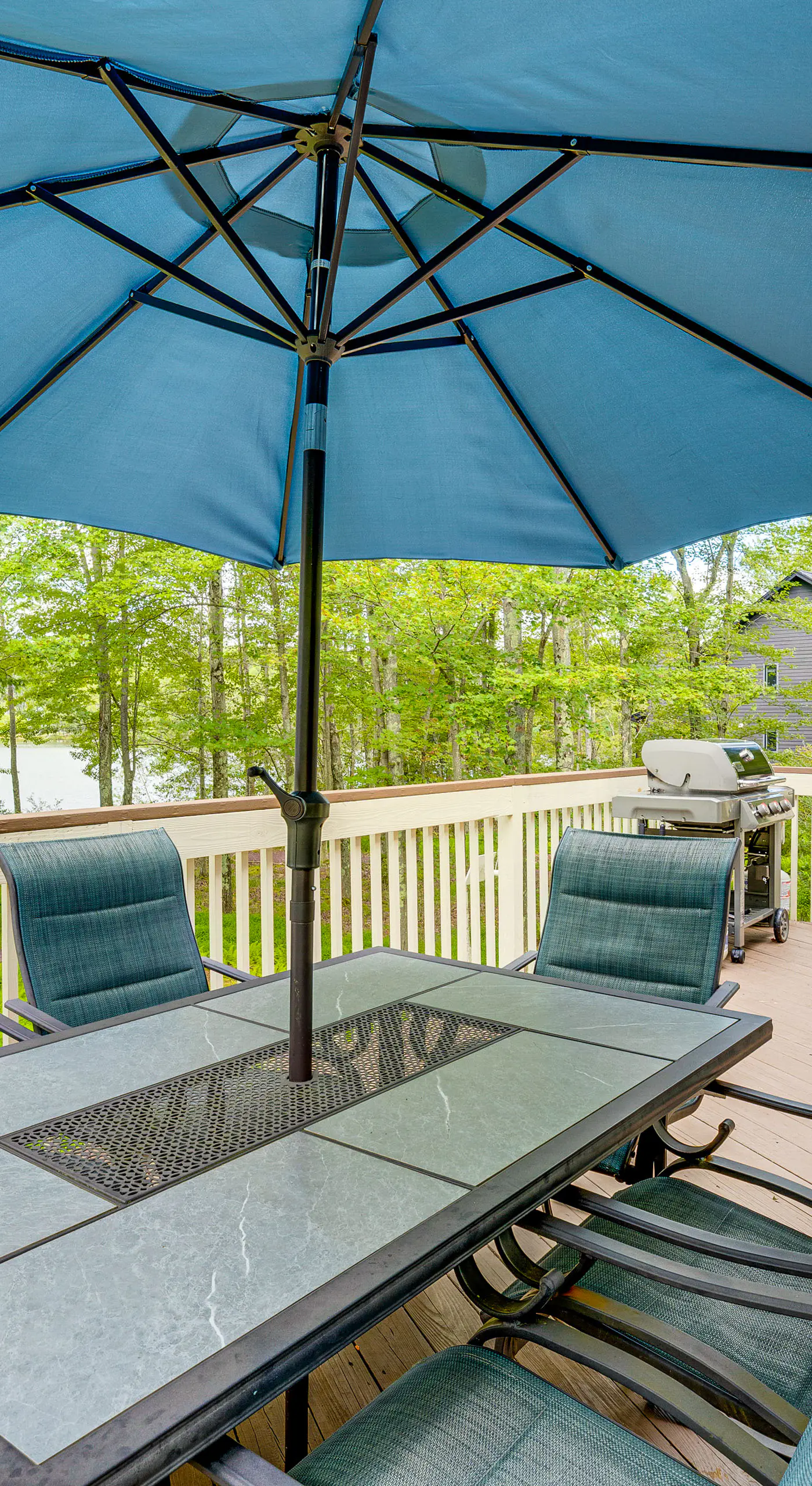 Lakefront Poconos Family Home w/ Pool Access