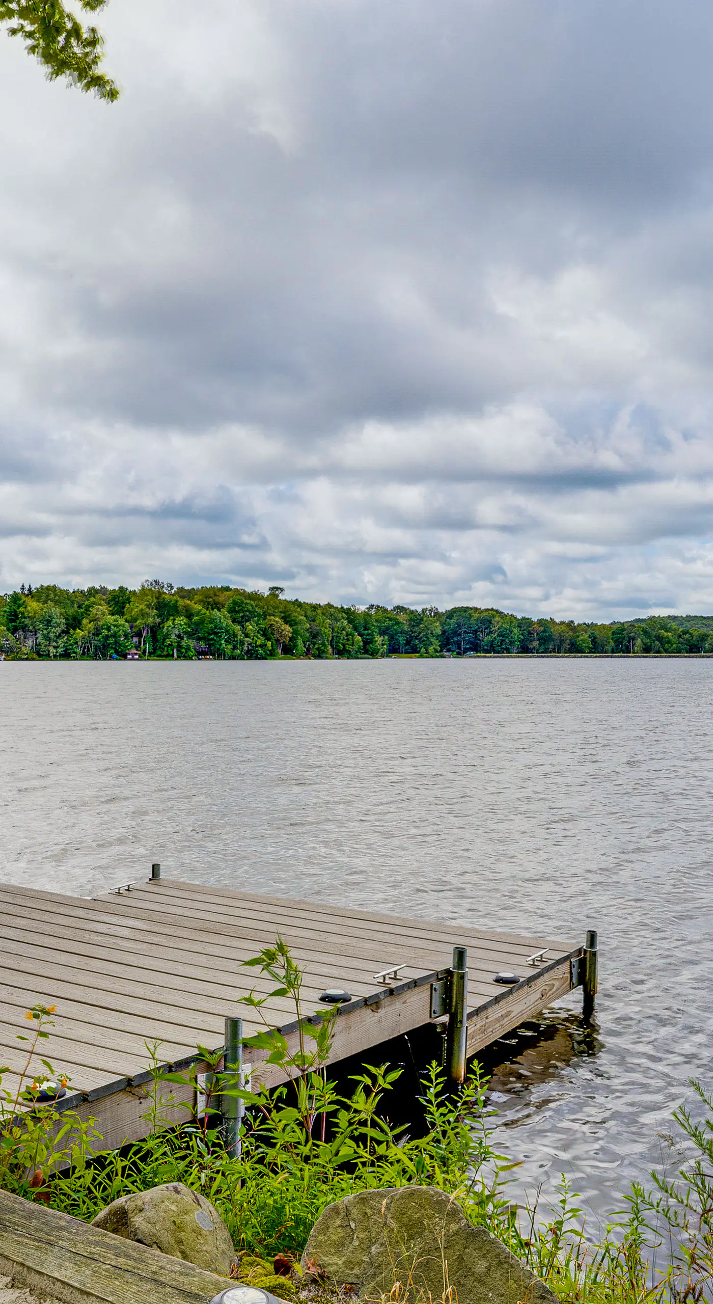Lakefront Poconos Family Home w/ Pool Access