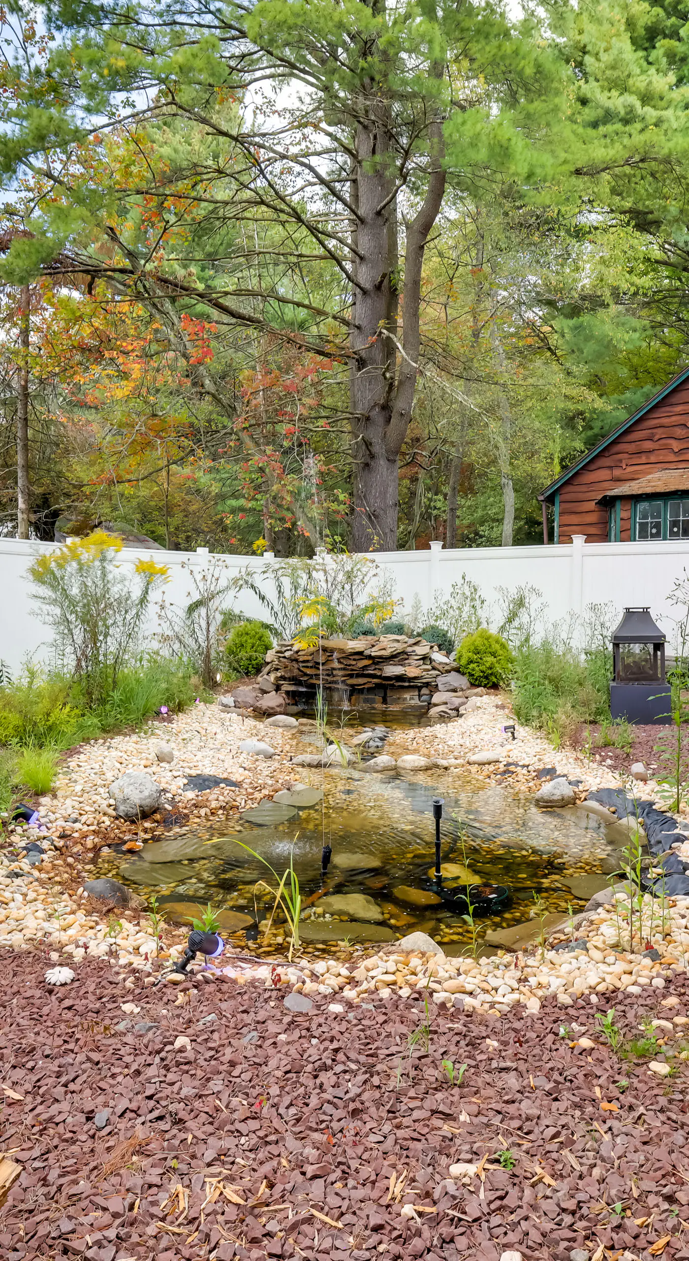Easy Interstate Access: Original Poconos Log Cabin