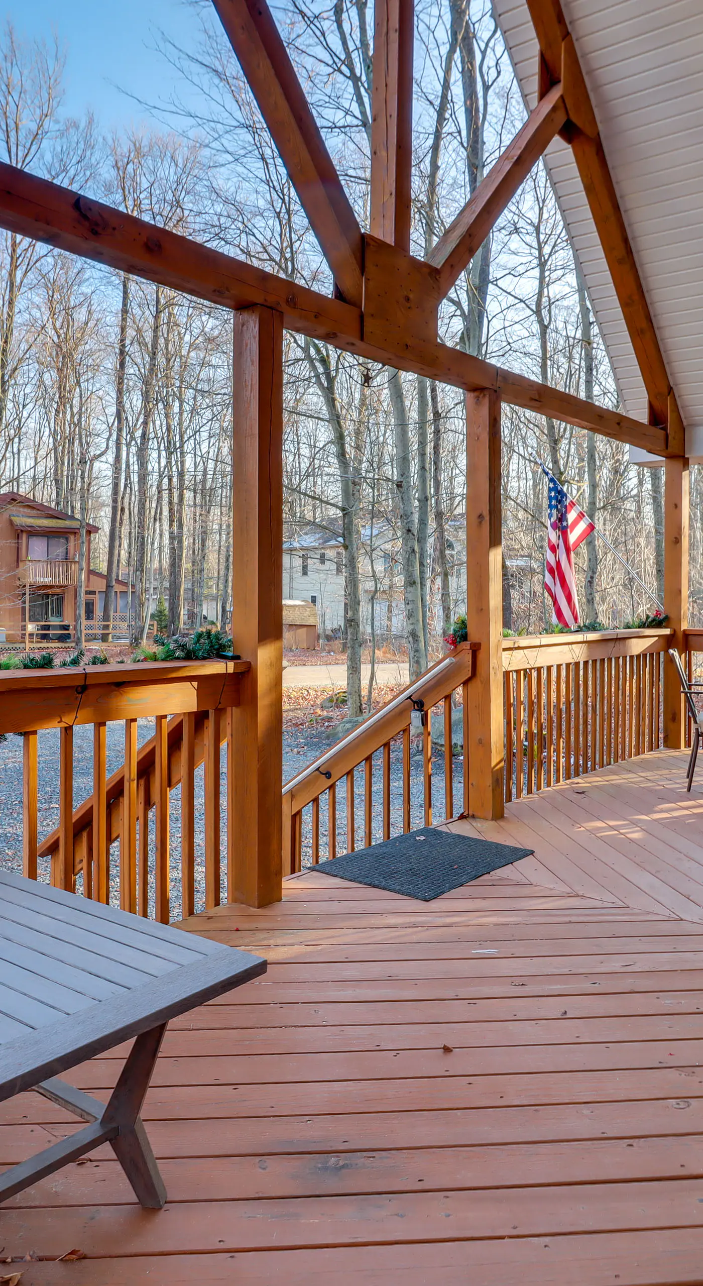 1 Mi to Beach: Pocono Lake Chalet w/ Decks
