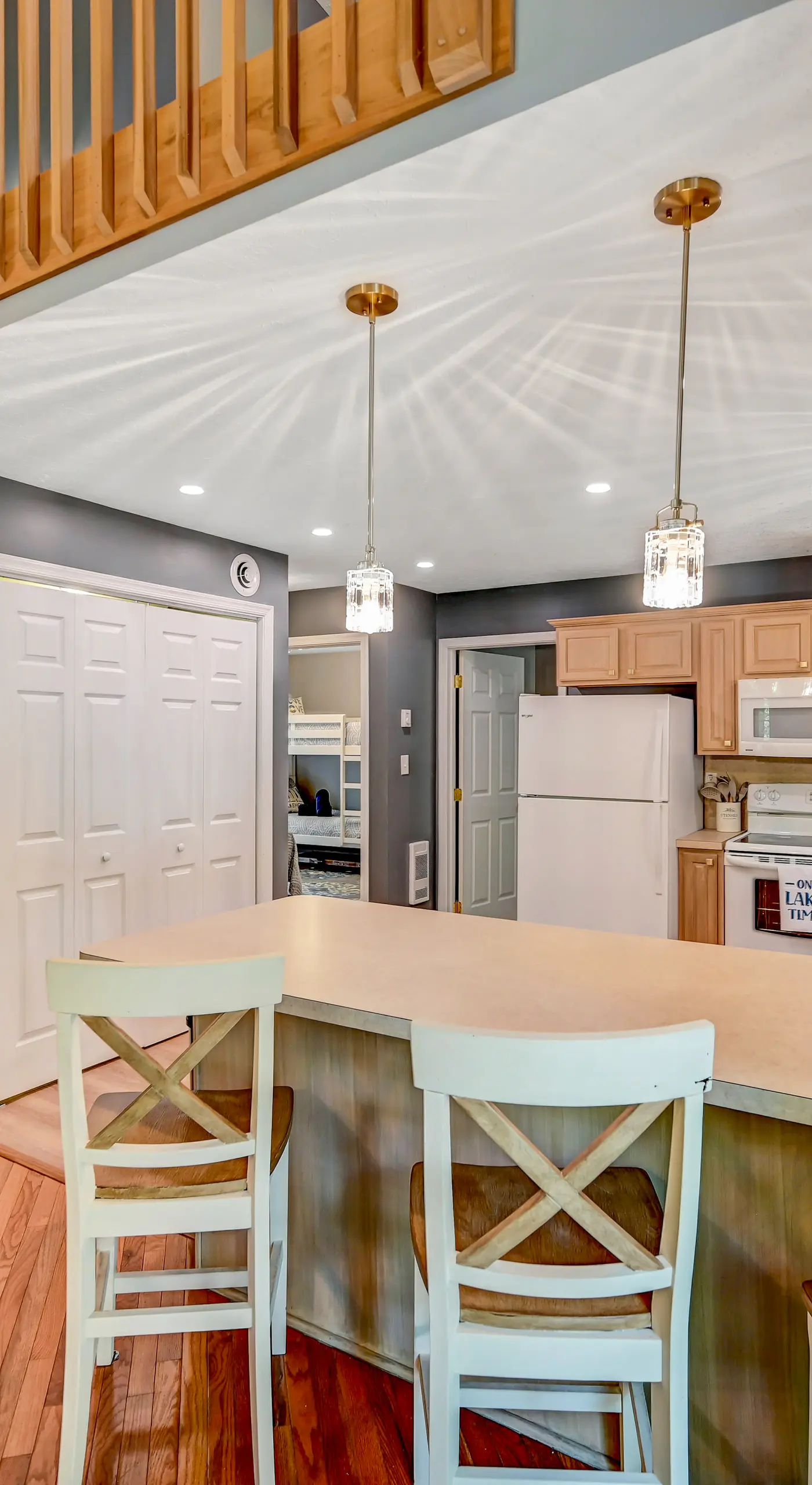 1 Mi to Beach: Pocono Lake Chalet w/ Decks