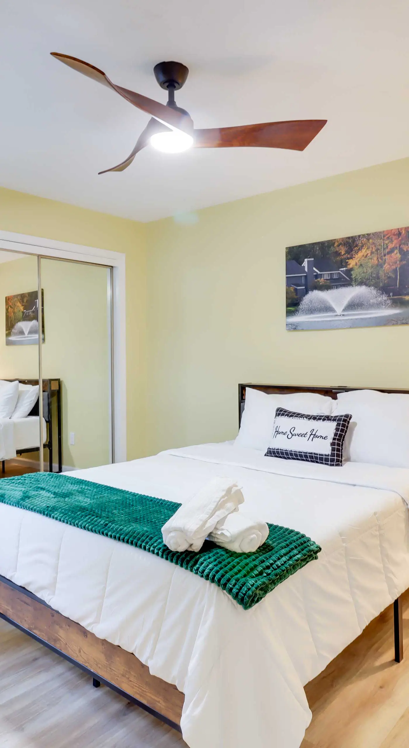 Cozy Cabin w/ Deck < 1 Mi to Jack Frost Resort!