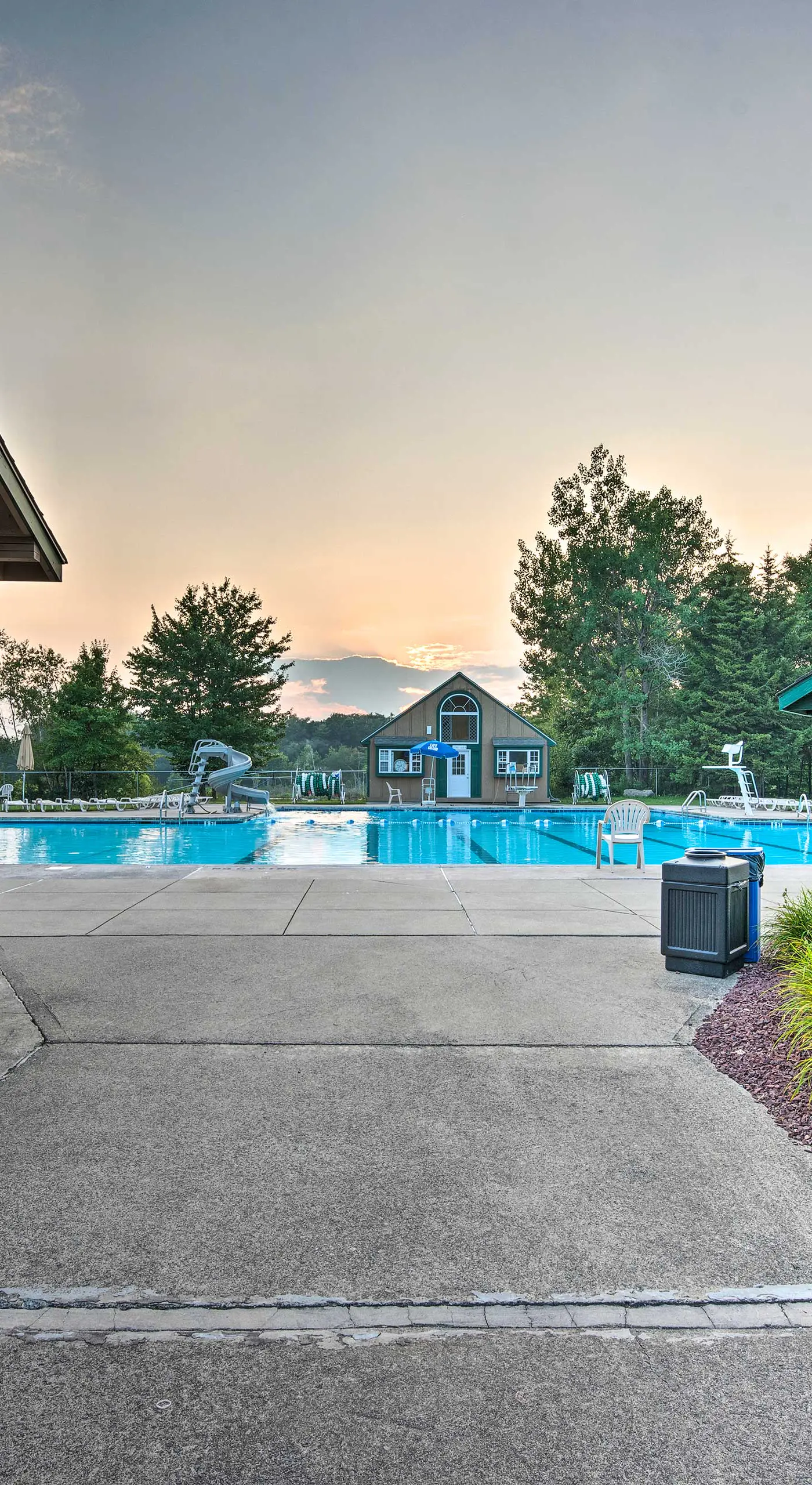 Lovely Tobyhanna Getaway w/ Game Room & Fire Pit!