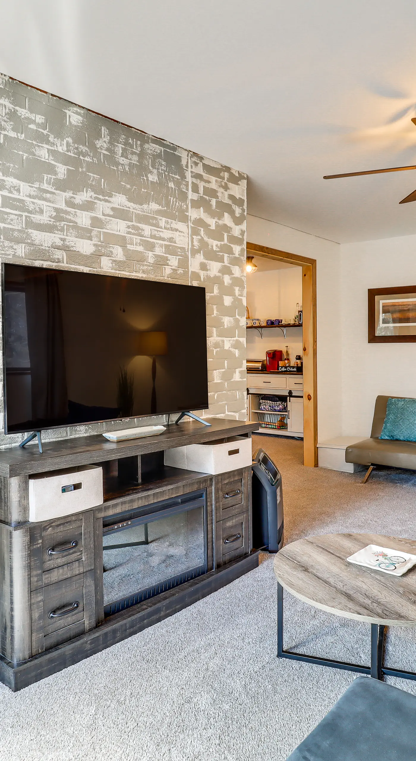 Lovely Tobyhanna Getaway w/ Game Room & Fire Pit!