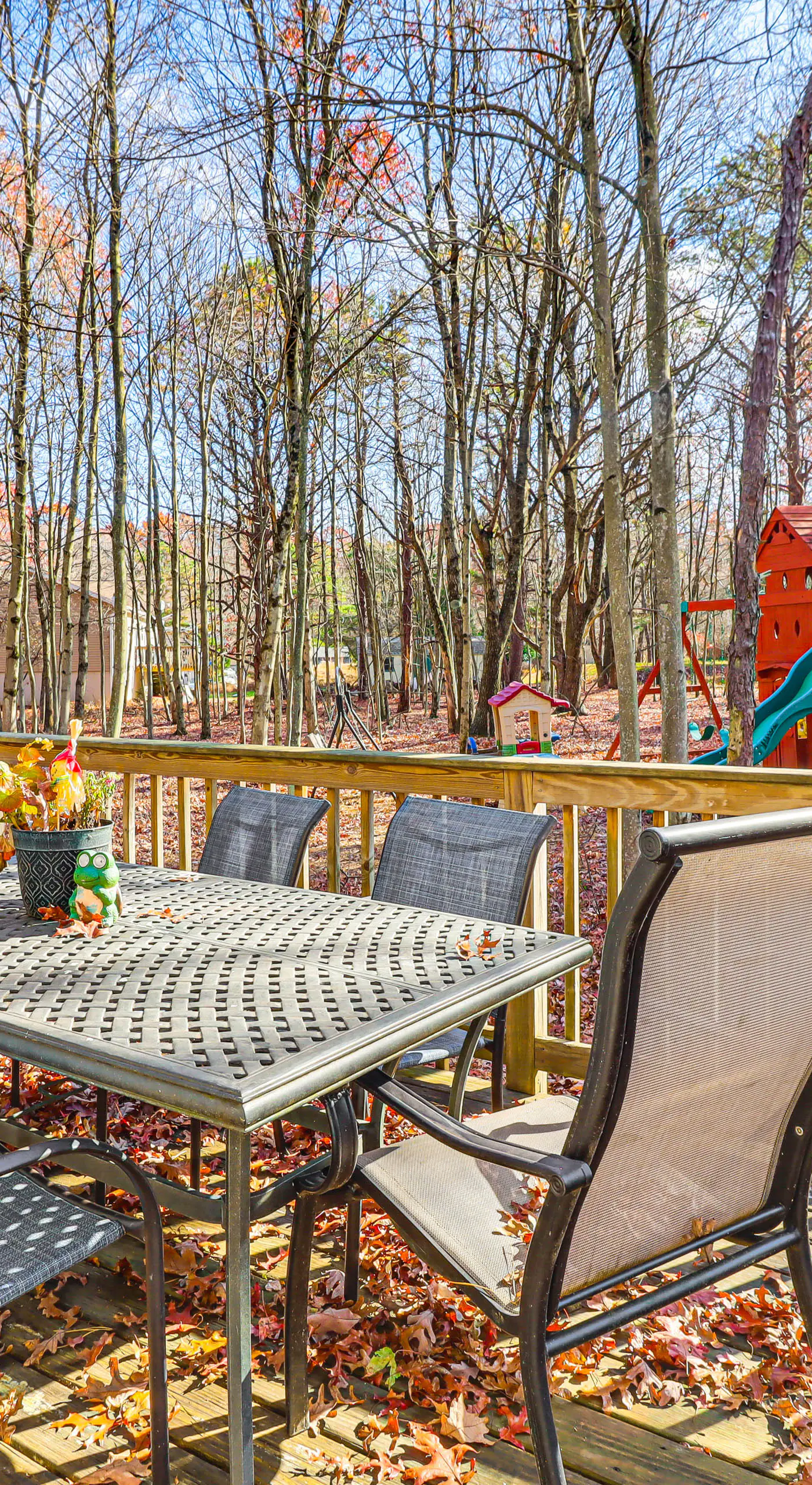 Serene Poconos Cabin w/ Hot Tub & Beach Access!