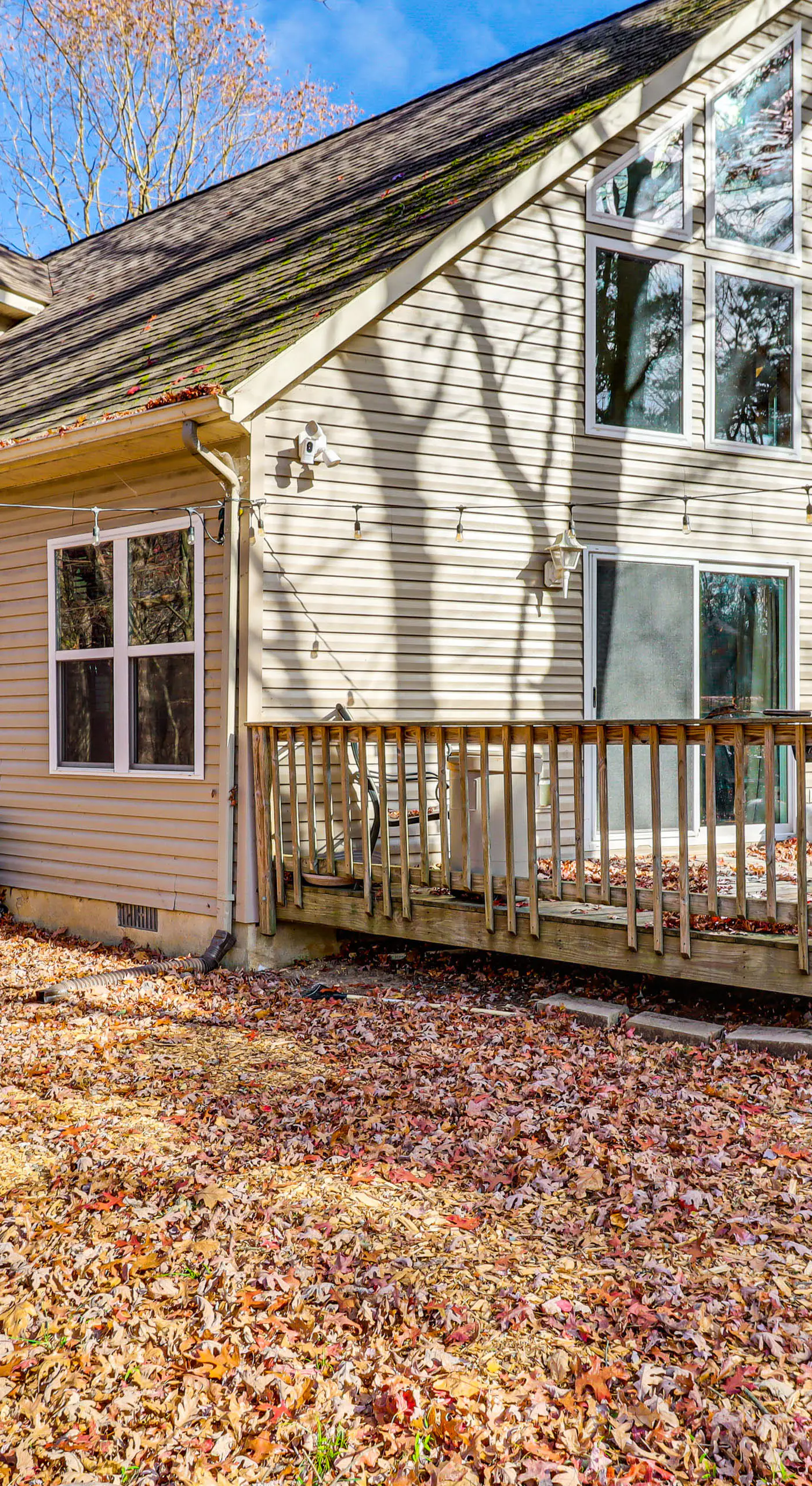 Serene Poconos Cabin w/ Hot Tub & Beach Access!