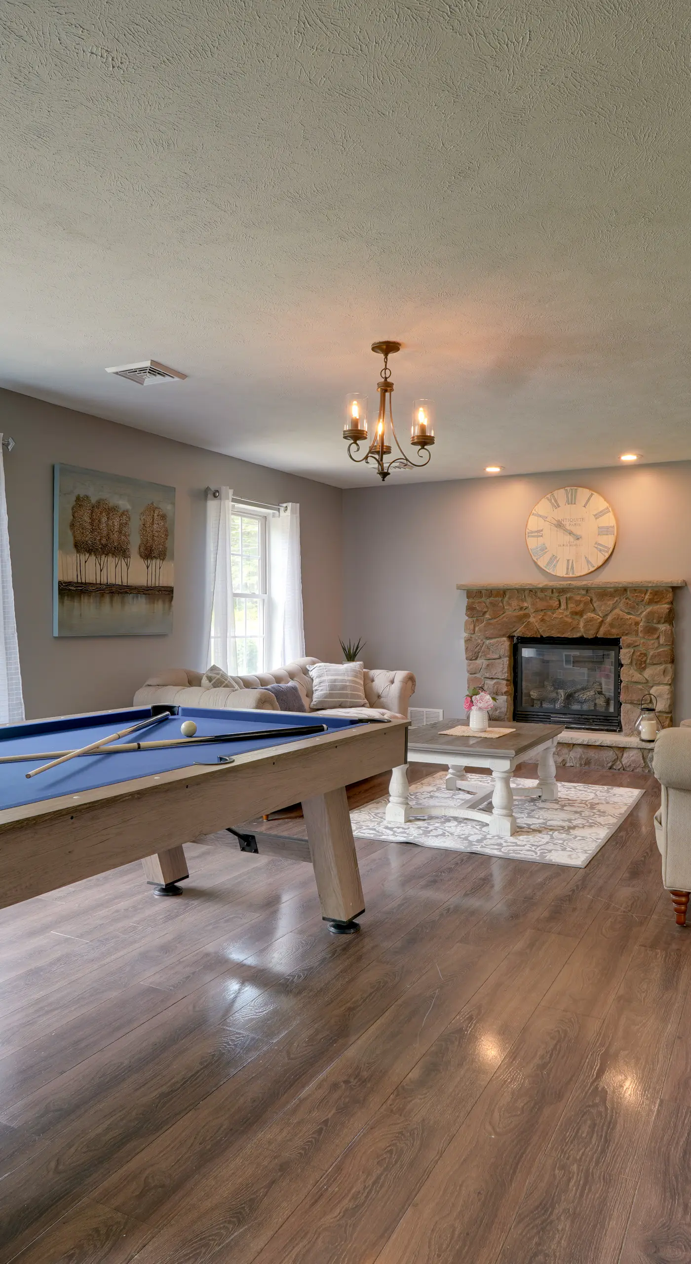 1 Mi to Lakes: Family Pocono Home w/ Yard & Deck!