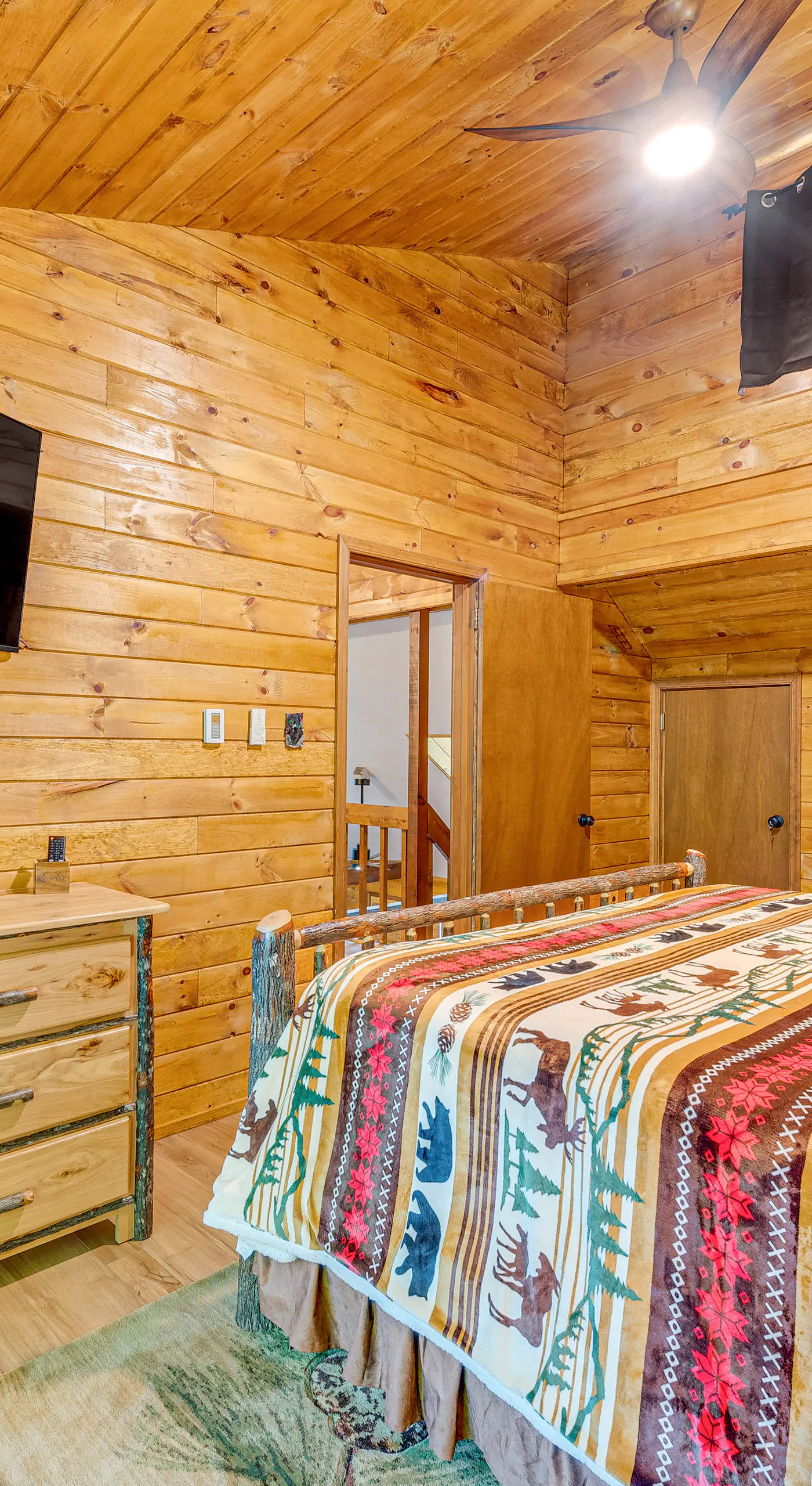 Game Room & Hot Tub: ‘Pine Bear' Pocono Lake Cabin
