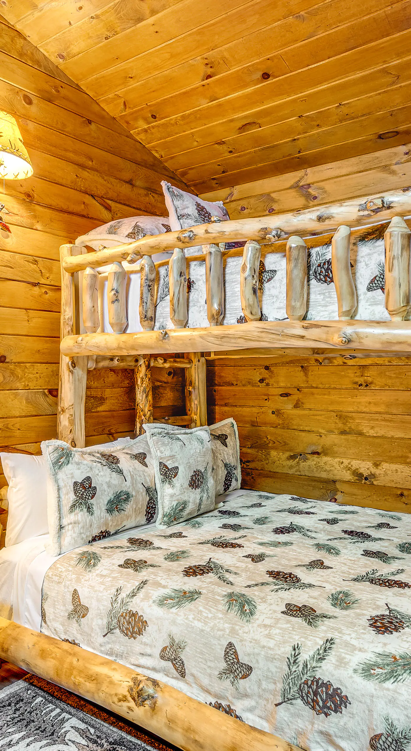 Game Room & Hot Tub: ‘Pine Bear' Pocono Lake Cabin