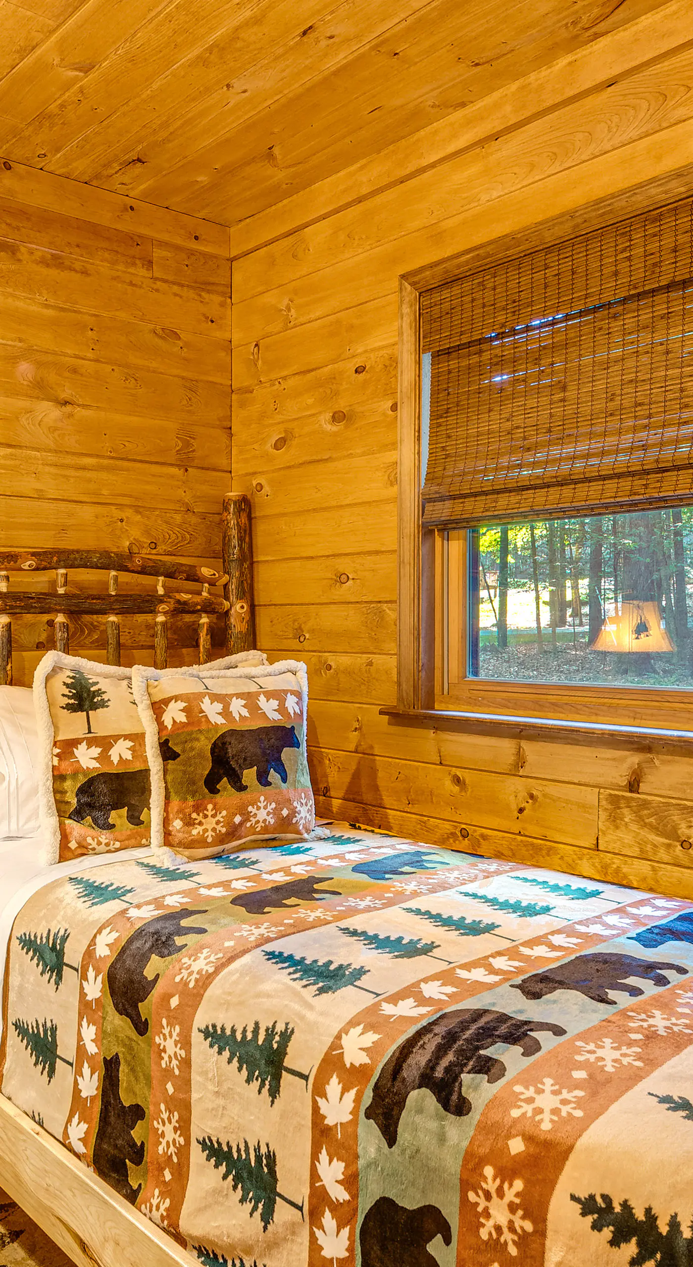 Game Room & Hot Tub: ‘Pine Bear' Pocono Lake Cabin