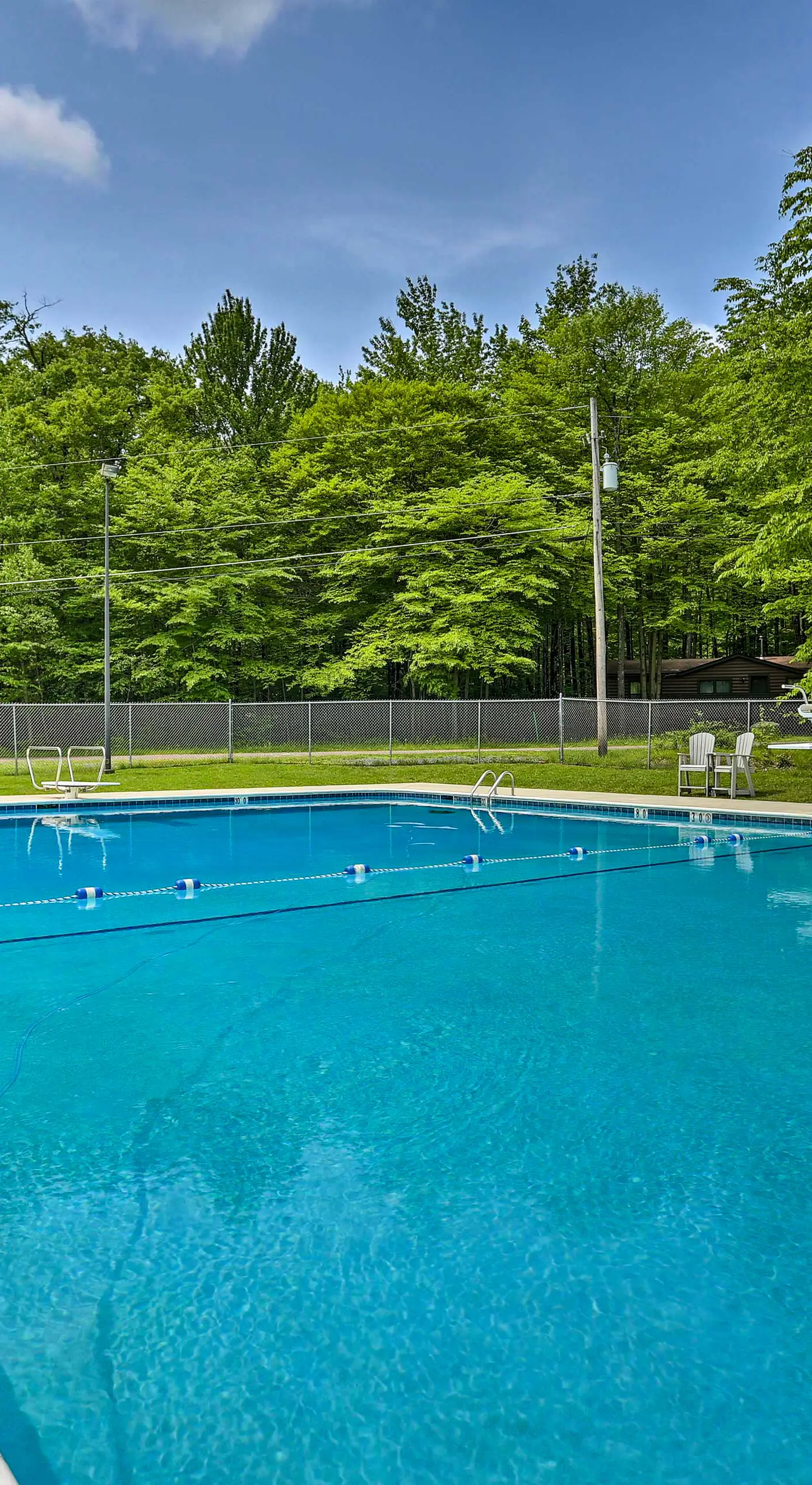 Deck & Fire Pit: Pet-Friendly Pocono Lake Abode!